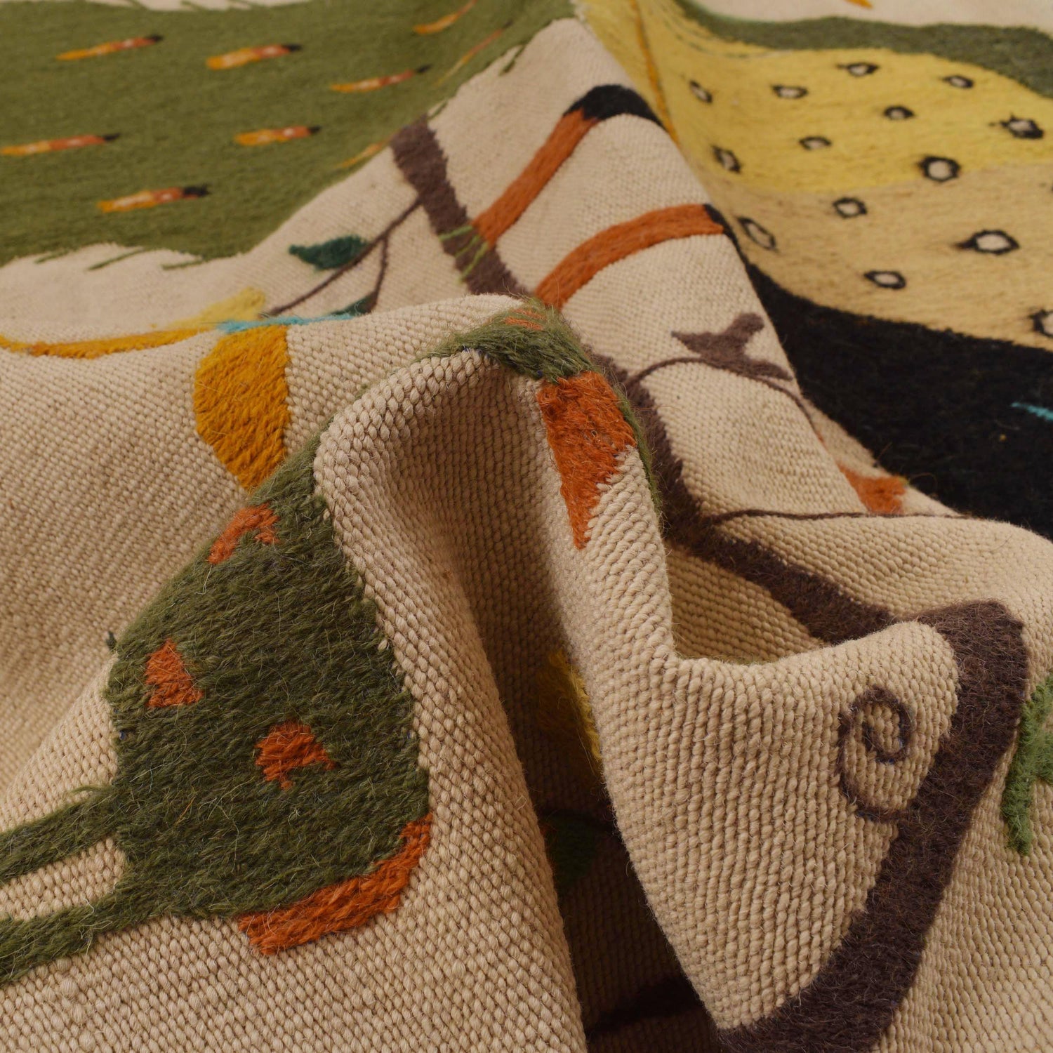 Pakistani Embroidery Kilim 5' 5" x 7' 9" ft / 165 x 236 cm - No. P34392