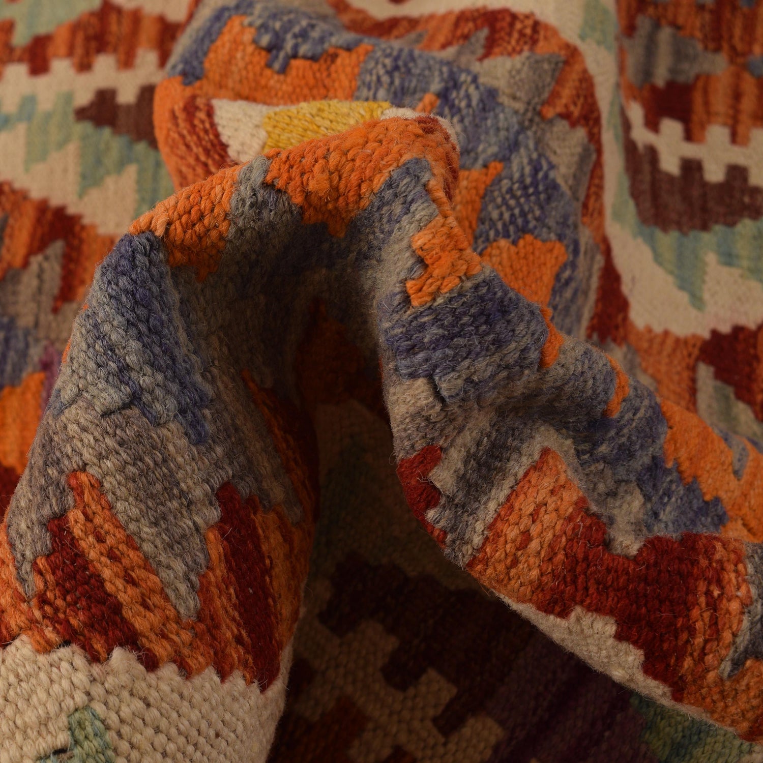 Hand Woven Wool Kelim 2' 9" x 4' 3" ft / 85 x 130 cm - No. P34914