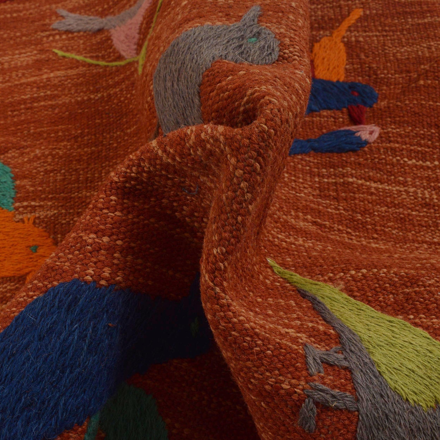 Pakistani Embroidery Kilim 2' 7" x 4' 1" ft / 79 x 125 cm - No. P35160