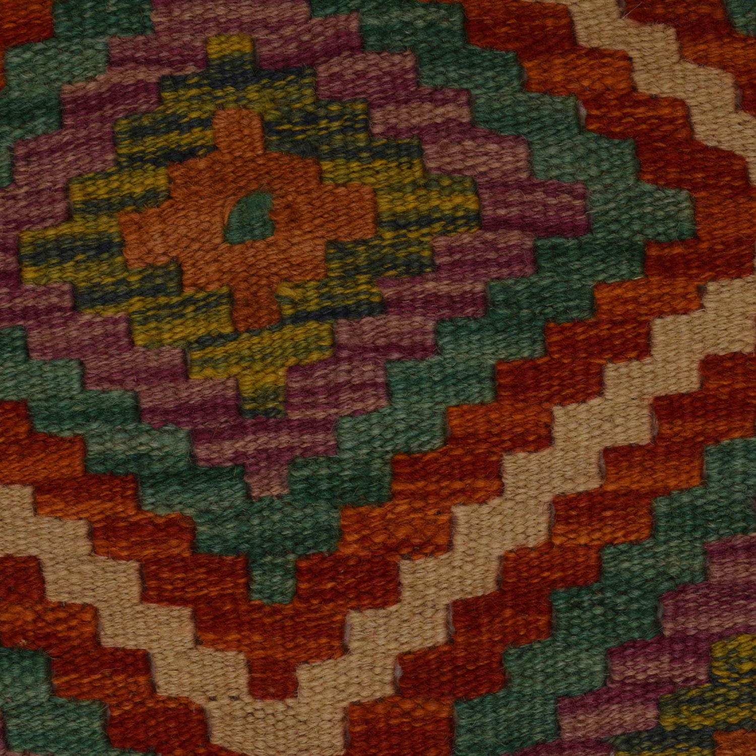 Hand Woven Wool Kelim 3' 4" x 4' 8" ft / 102 x 142 cm - No. P35497