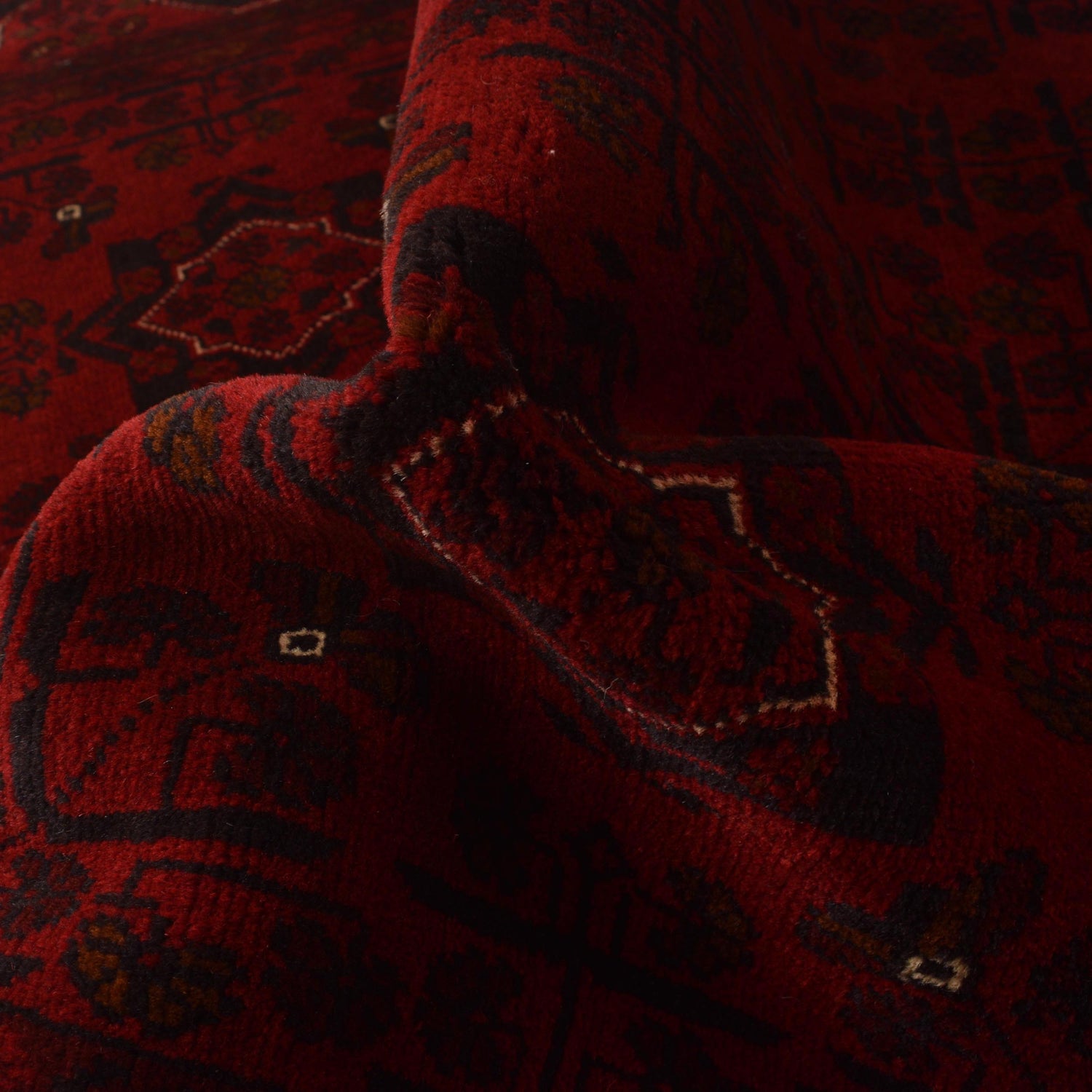 Afghan Khal Mohammadi Rug 4' 2" x 5' 9" ft / 126 x 174 cm - No. P35617