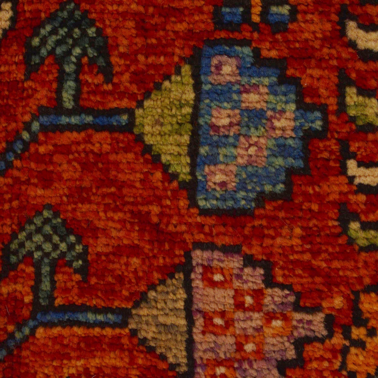 Shirazi Hand Knotted Carpet 6' 5" x 9' 6" ft / 195 x 289 cm - No. P35678