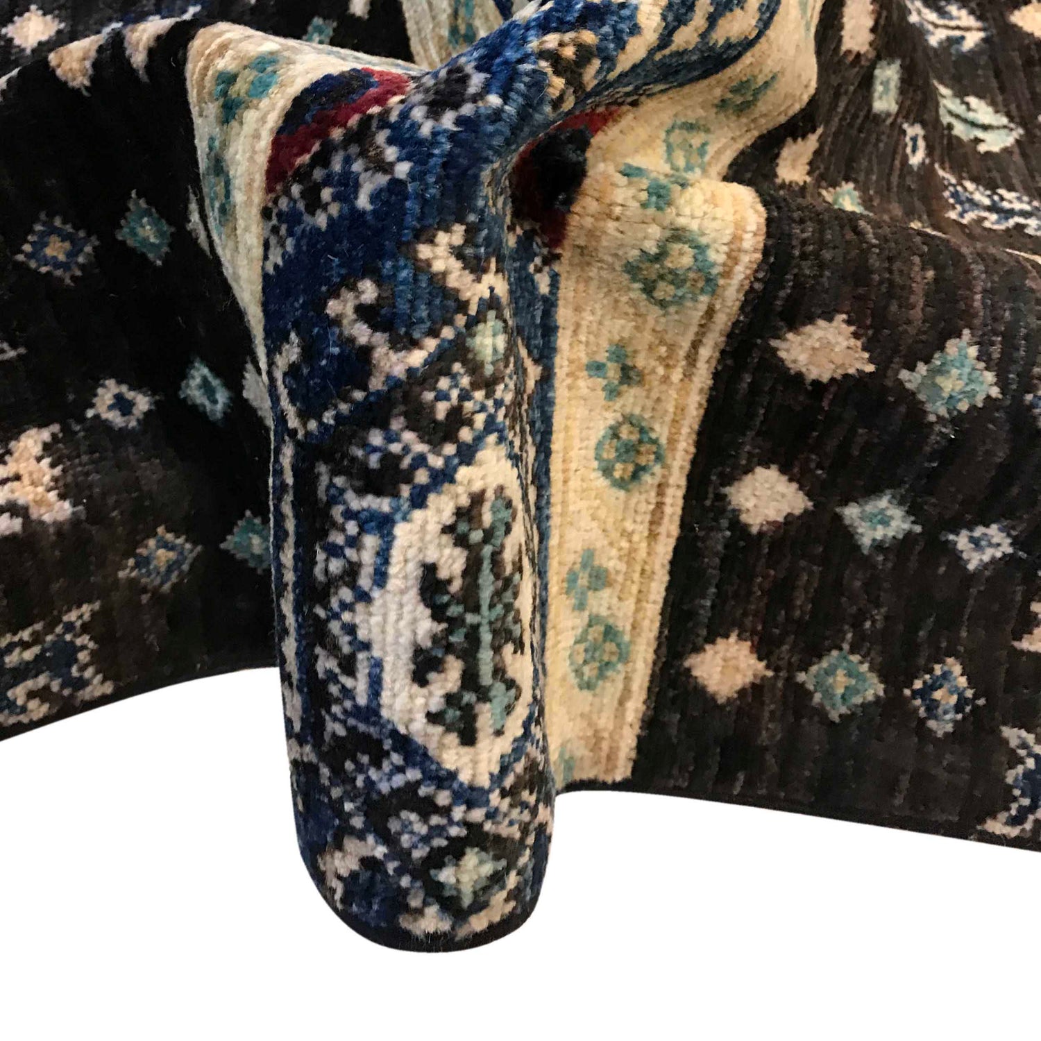 Persian Design Gabbeh Rug 6' 7" x 9' 11" ft / 200 x 302 cm - No. P35827