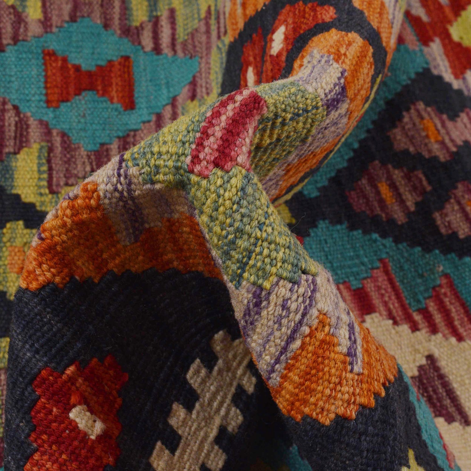 Hand Woven Wool Kelim Runner 3' 1" x 9' 8" ft / 93 x 294 cm - No. P36168