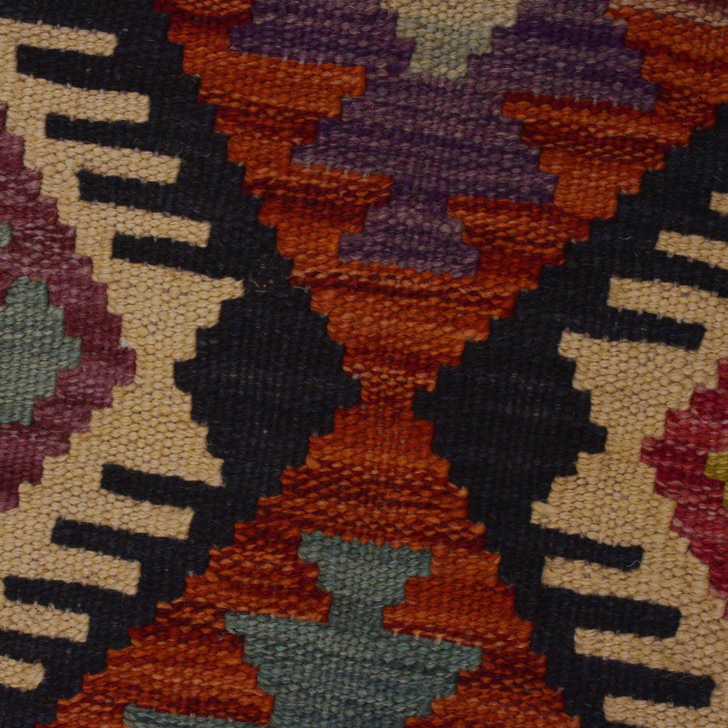 Hand Woven Wool Kelim 2' 6" x 3' 10" ft / 76 x 116 cm - No. P36240