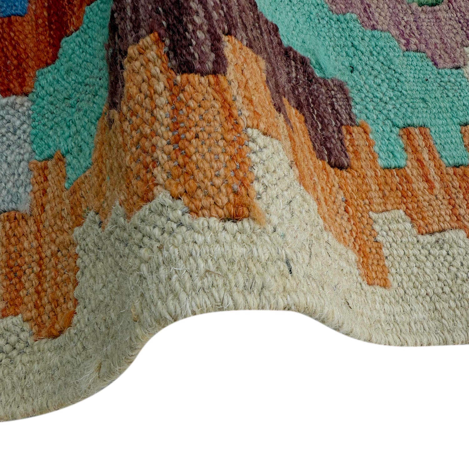 Short Kilim Runner 2' 4" x 7' 11" ft / 72 x 241 cm - No. P37036