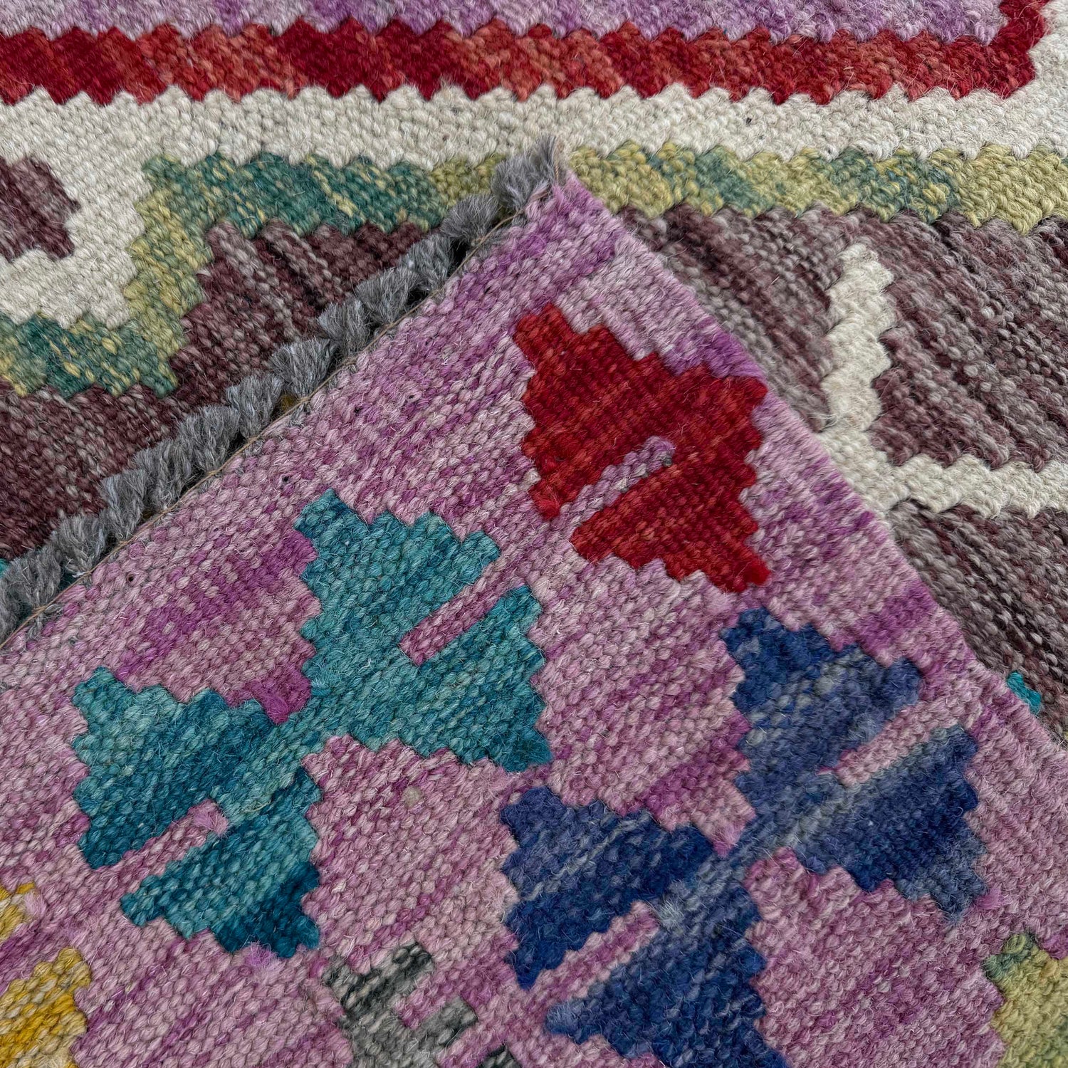 Hand Knotted Flatweave Kilim 2' 7" x 3' 11" ft / 79 x 119 cm - No. P37098