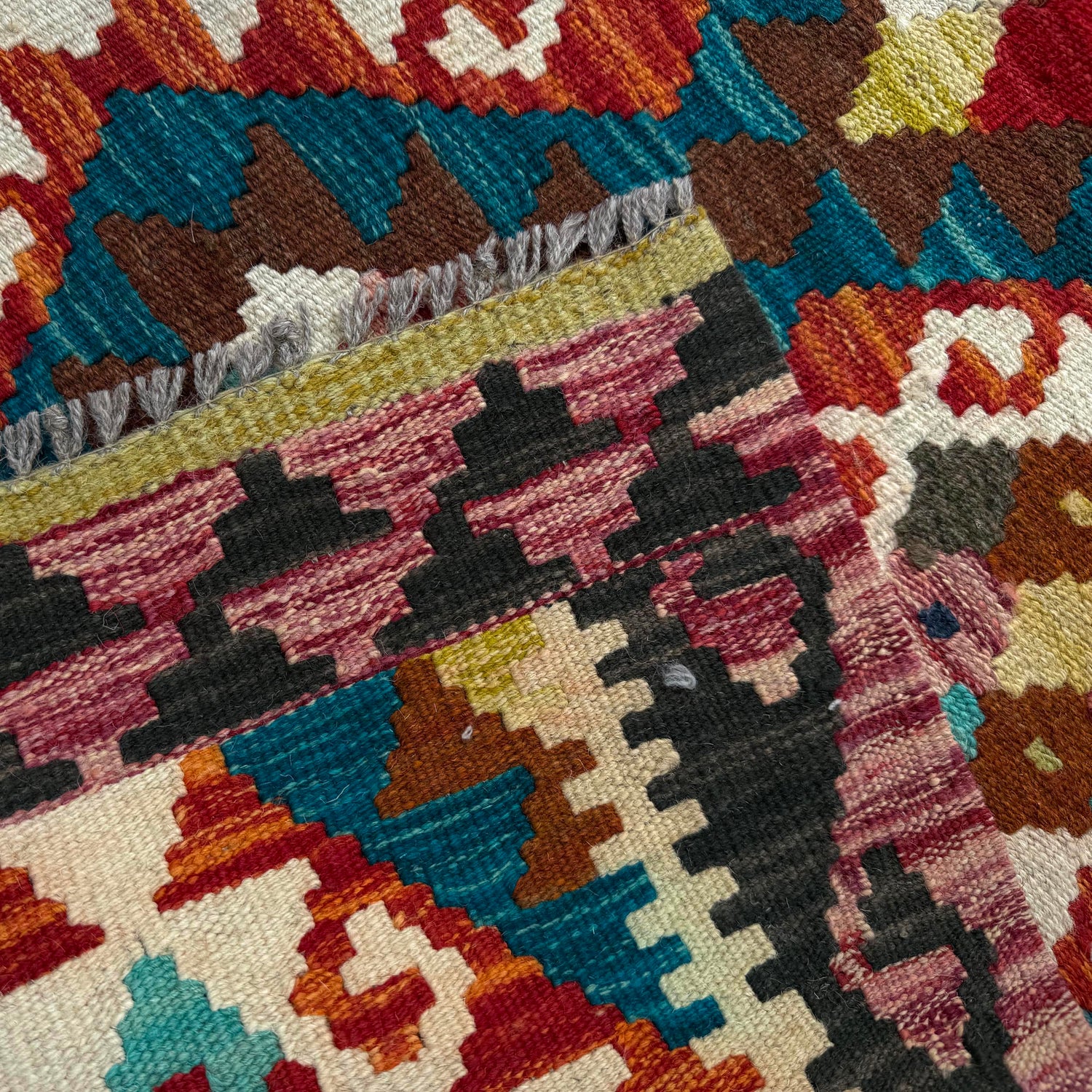 Hand Knotted Afghan Style Kilim 2' 8" x 4' 1" ft / 81 x 125 cm - No. P37103