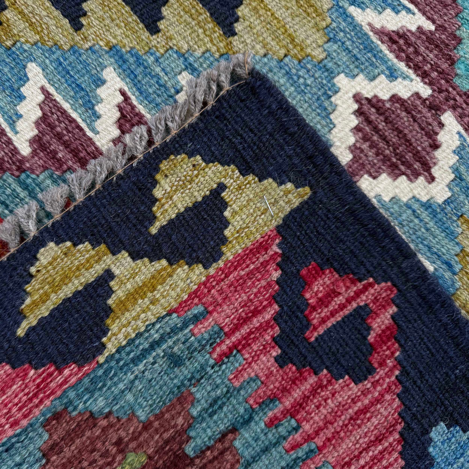 Hand Made Afghan Kilim 2' 10" x 3' 11" ft / 86 x 120 cm - No. P37104