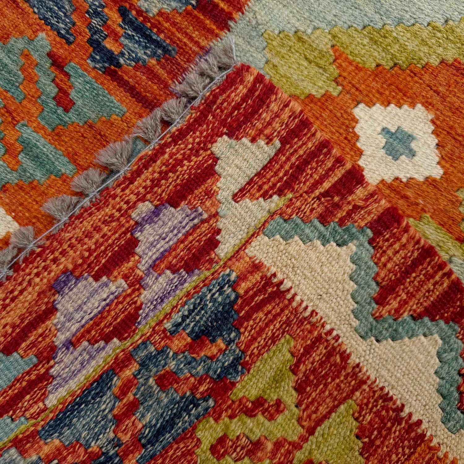 Short Kilim Runner 2' 6" x 6' 8" ft / 75 x 204 cm - No. P37121
