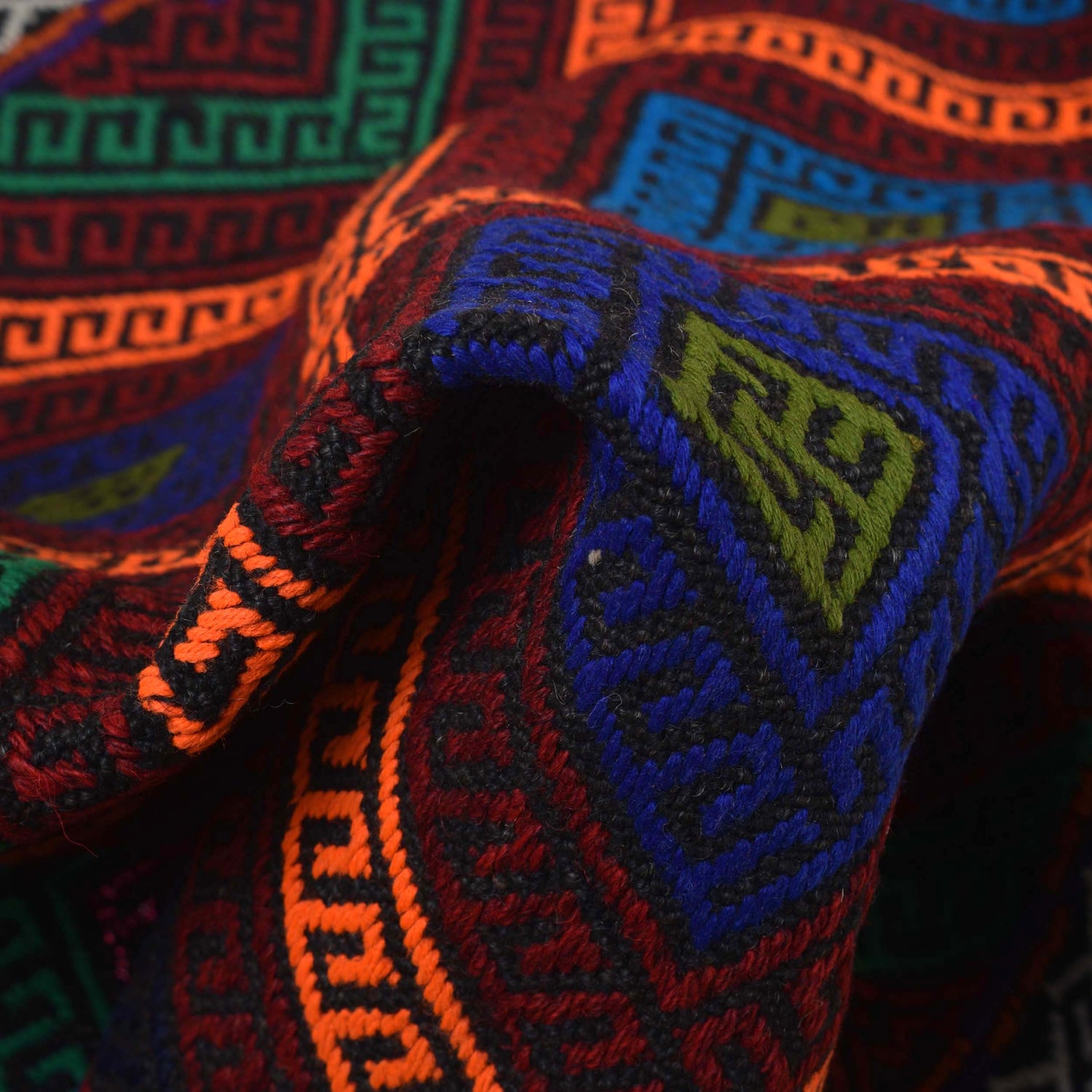 Long Kilim Runner 2' 2" x 9' 9" ft / 66 x 296 cm - No. R18400