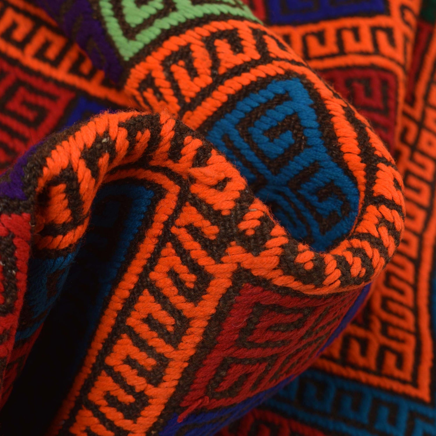 Long Kilim Runner 2' 2" x 11' 0" ft / 65 x 335 cm - No. R18403