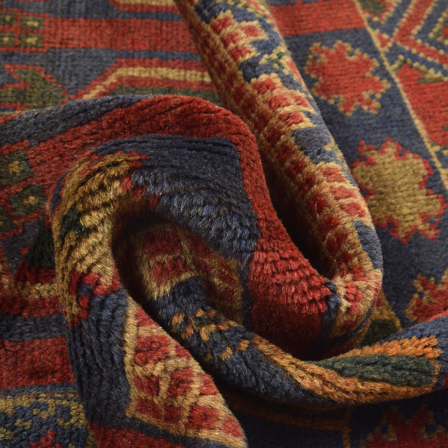 Islamic Prayer Carpet 3' 0" x 4' 8" ft / 91 x 141 cm - R22832