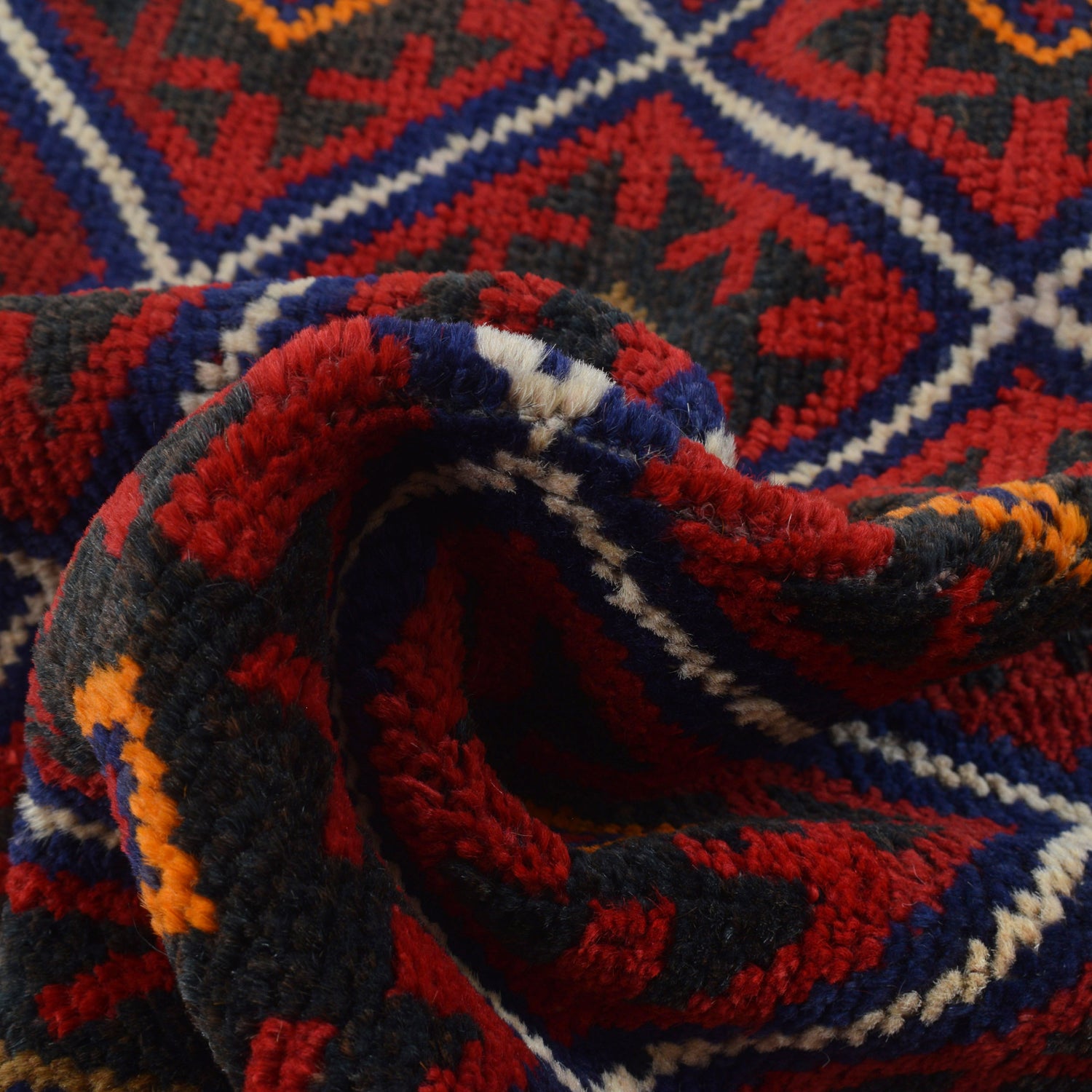 Traditional Baloch Rug 2' 8" x 4' 5" ft / 82 x 135 cm - No. R22847