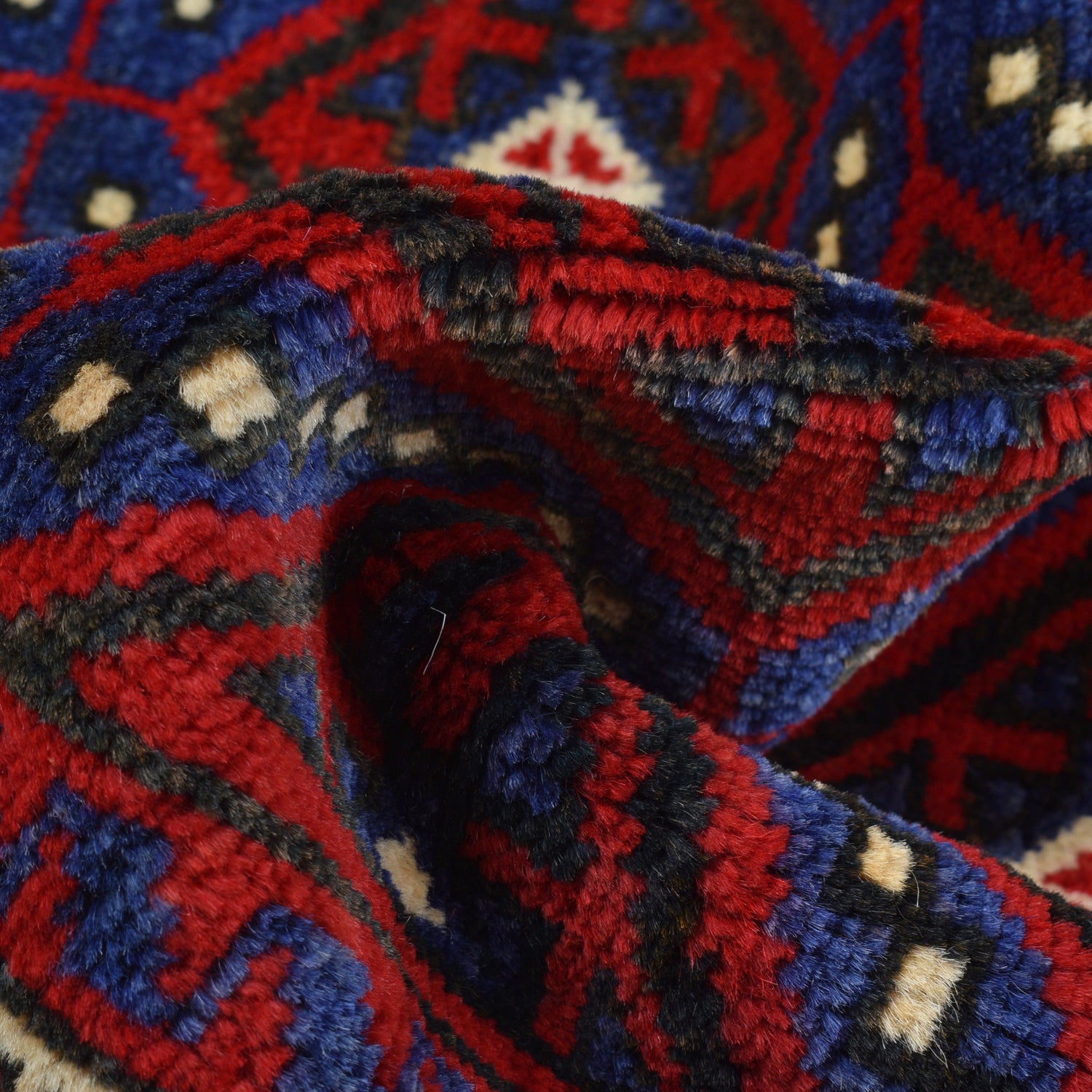 Traditional Baloch Rug 3' 0" x 4' 8" ft / 92 x 143 cm - No. R22937