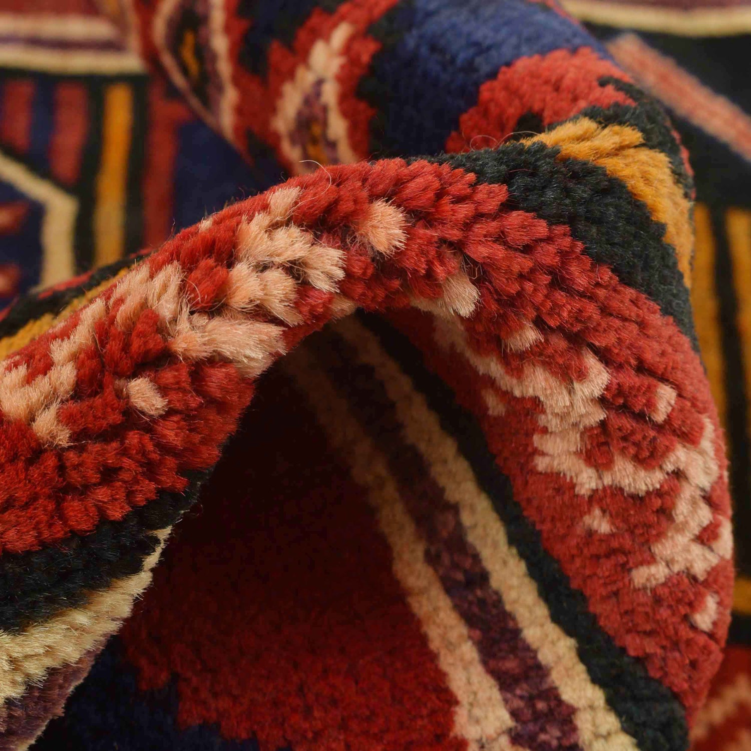 Traditional Baloch Rug 2' 10" x 4' 8" ft / 86 x 142 cm - No. R22950