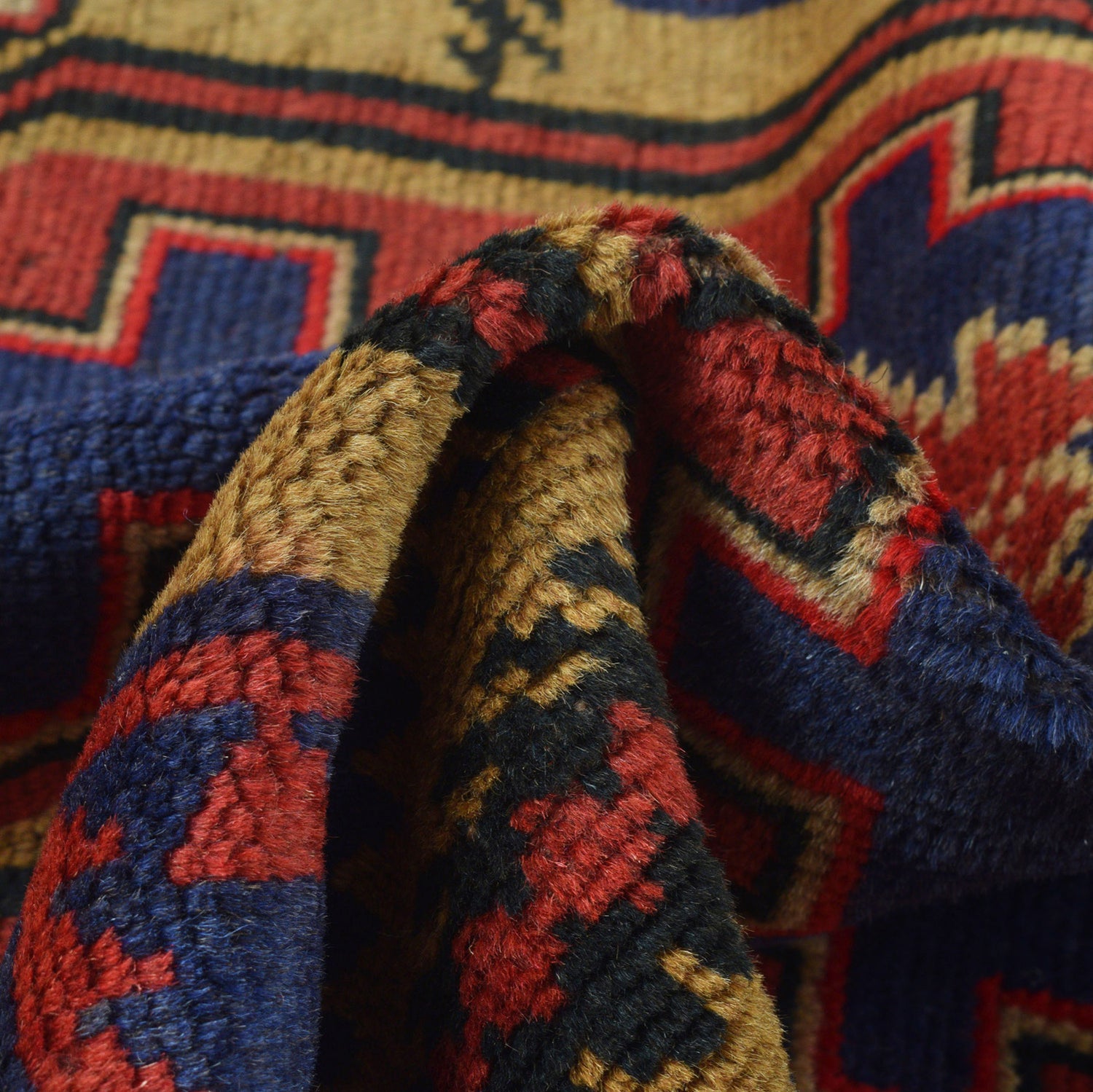 Traditional Baloch Rug 3' 2" x 4' 11" ft / 96 x 151 cm - No. R23727