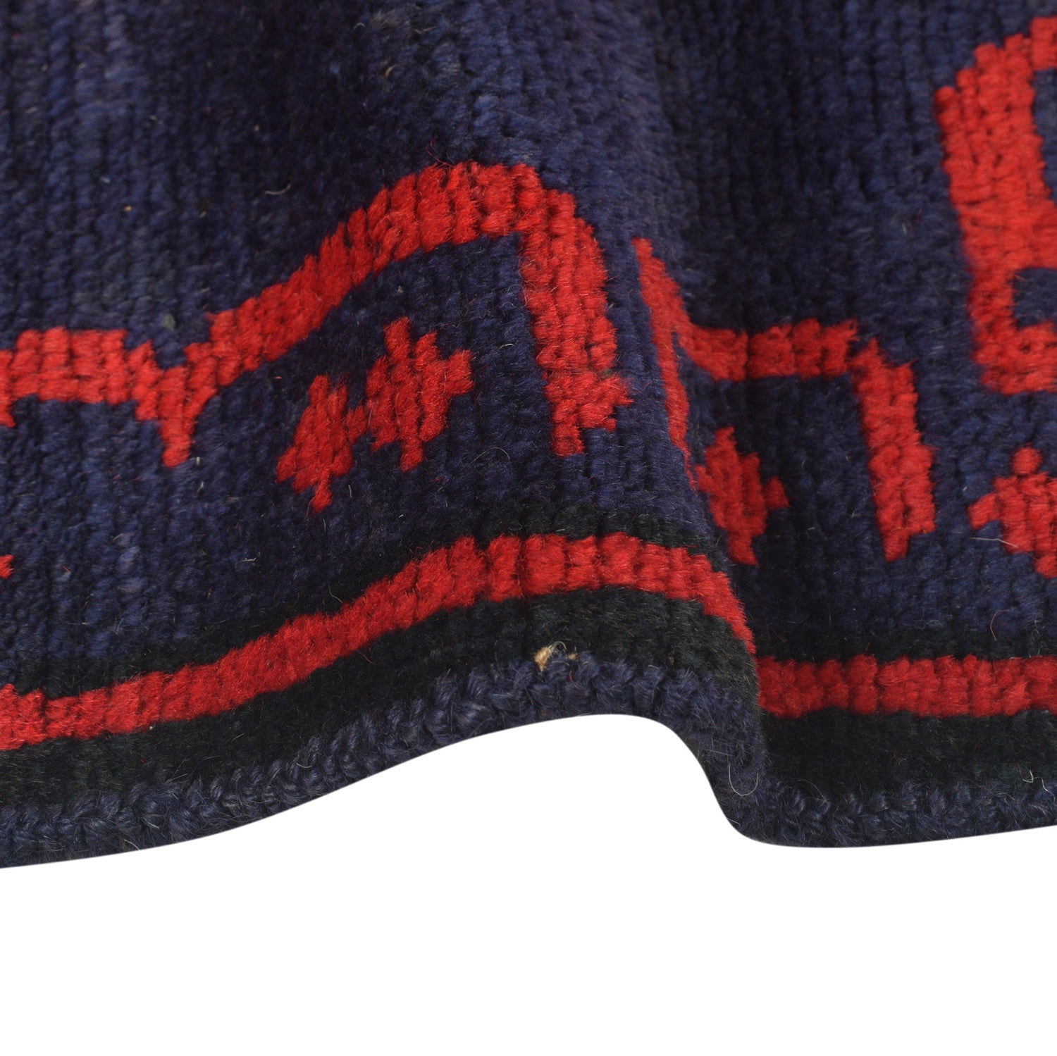 Traditional Baloch Rug 3' 0" x 4' 4" ft / 92 x 133 cm - No. R23756