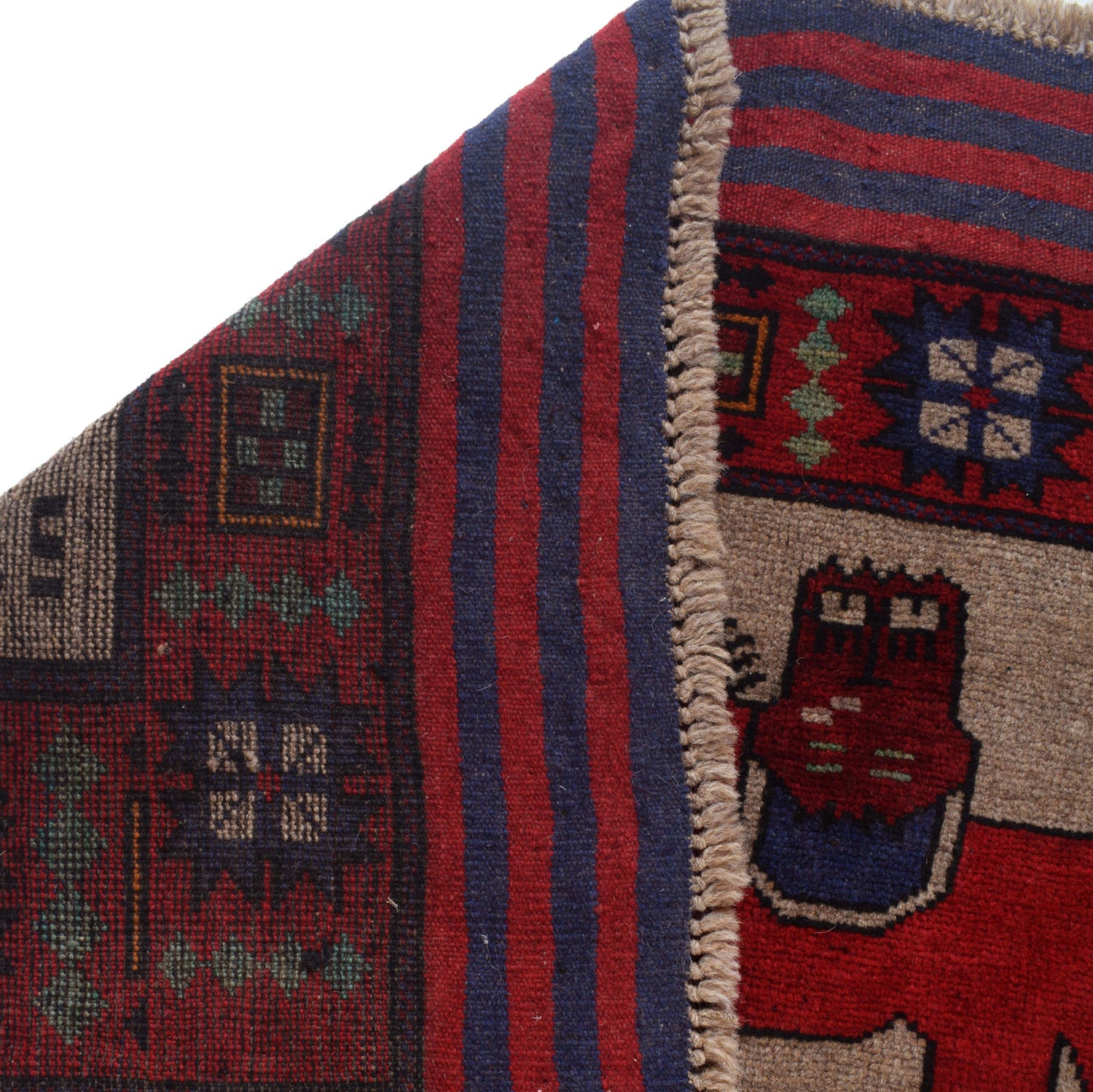 Hand Made Animal Pictorial Area Carpet 4' 3" x 5' 7" ft / 129 x 170 cm - No. R23766