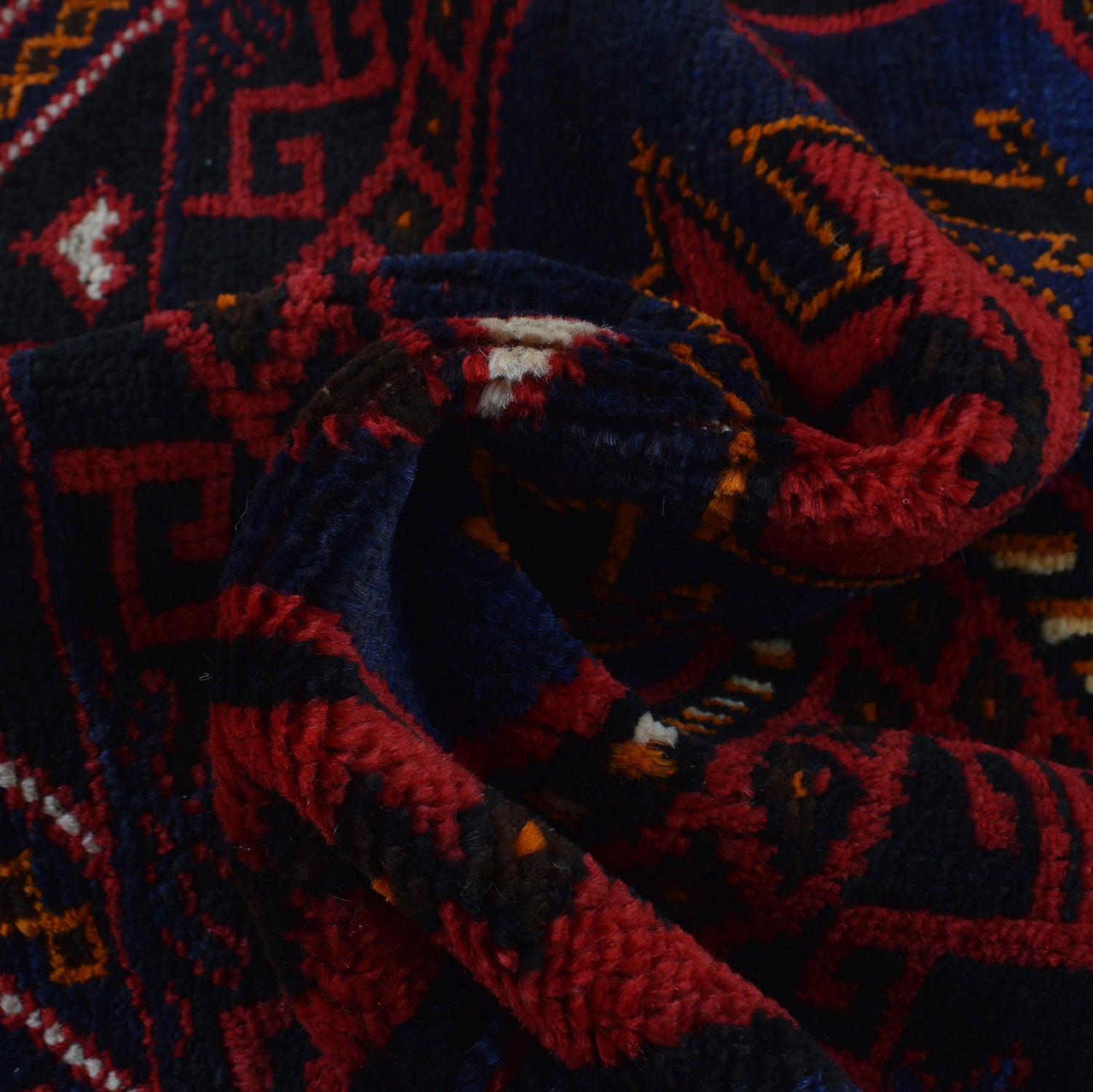 Muslim Prayer Rug 2' 9" x 4' 6" ft / 84 x 137 cm - R24355