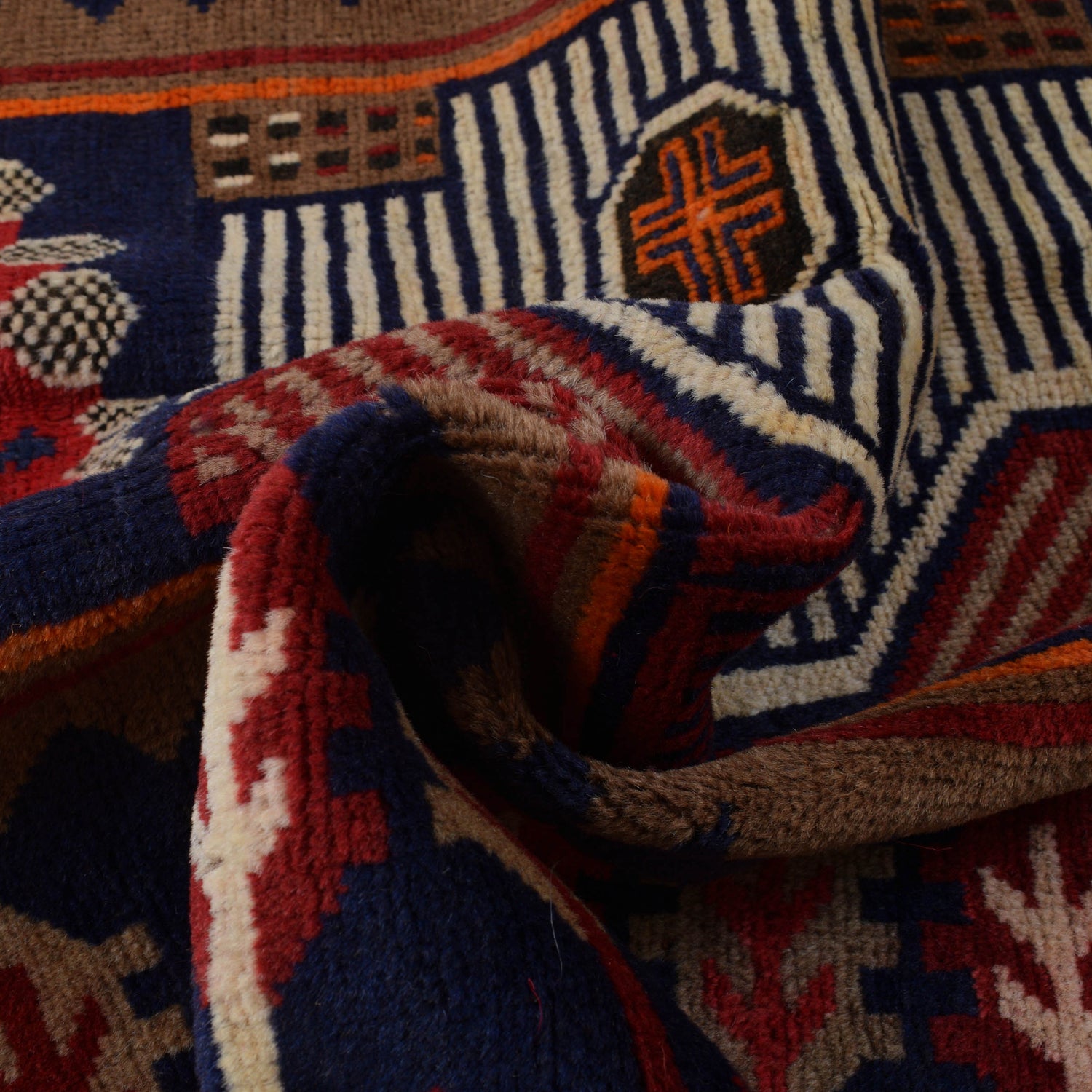 Traditional Baloch Rug 3' 0" x 4' 6" ft / 92 x 138 cm - No. R25329