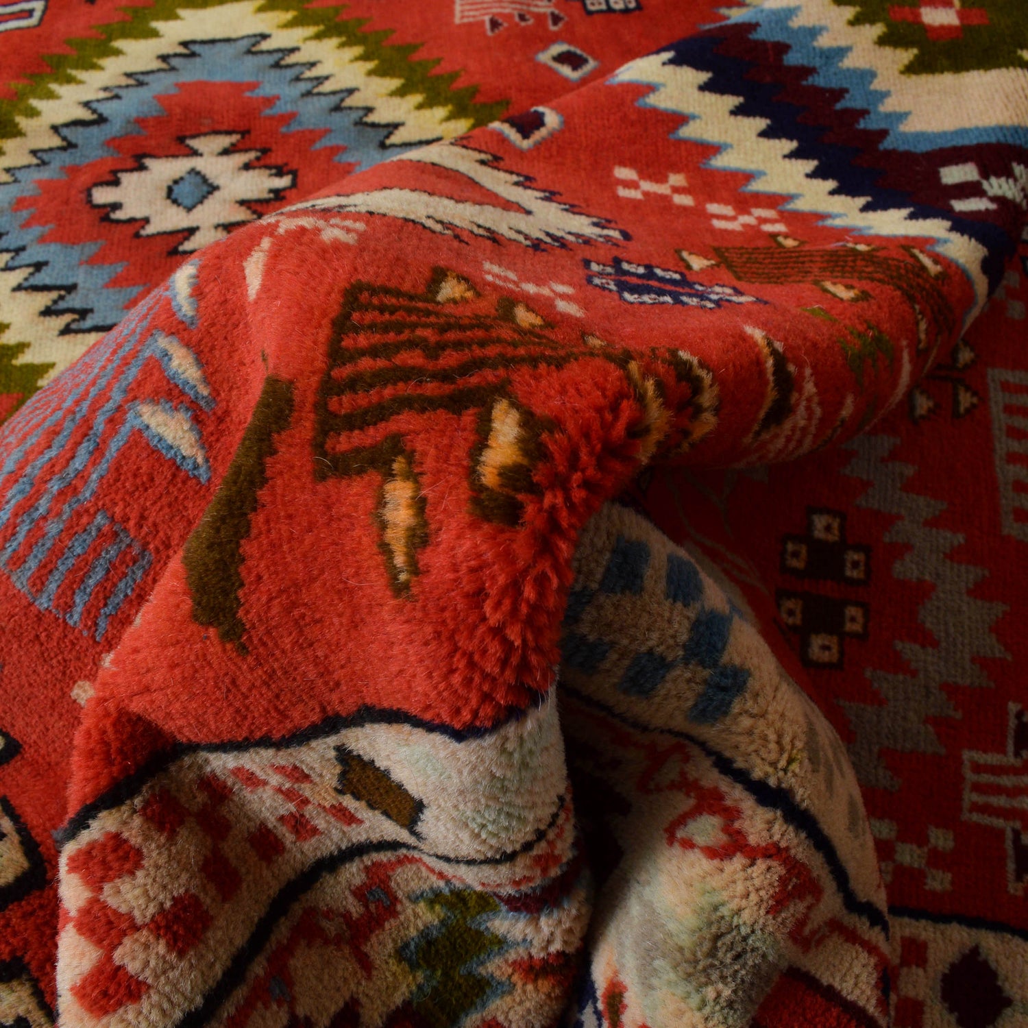 Hand Knotted Kohistani Carpet 5' 5" x 7' 7" ft / 166 x 230 cm - No. R25333