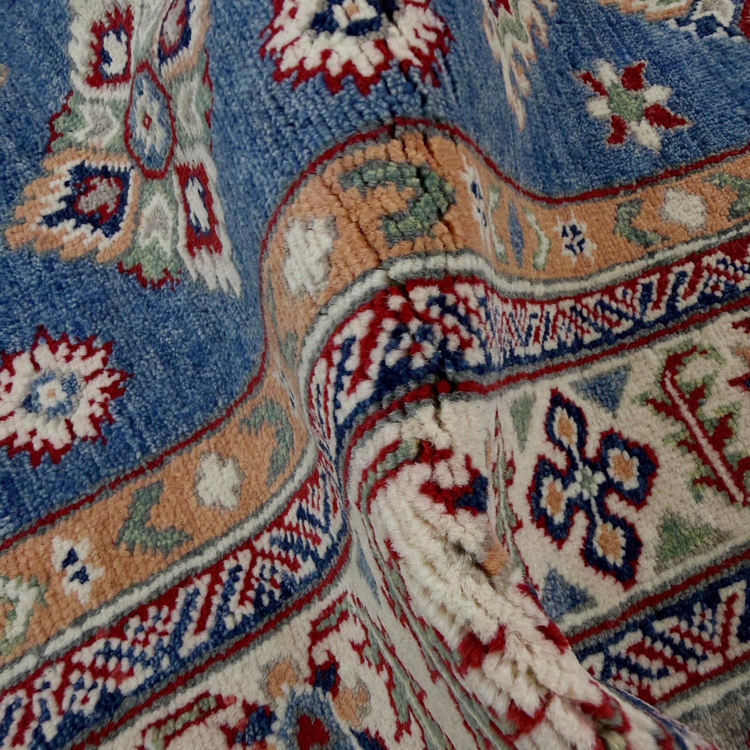 Hand knotted Kazak Carpet 4' 9" x 6' 4" ft / 144 x 194 cm - No. R37361