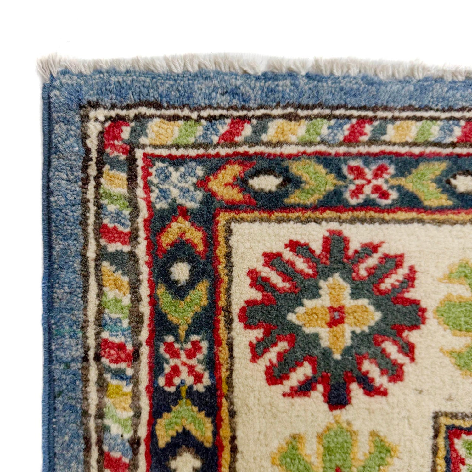Oriental Kazak Rug 3' 8" x 5' 11" ft / 113 x 180 cm - No. R37396