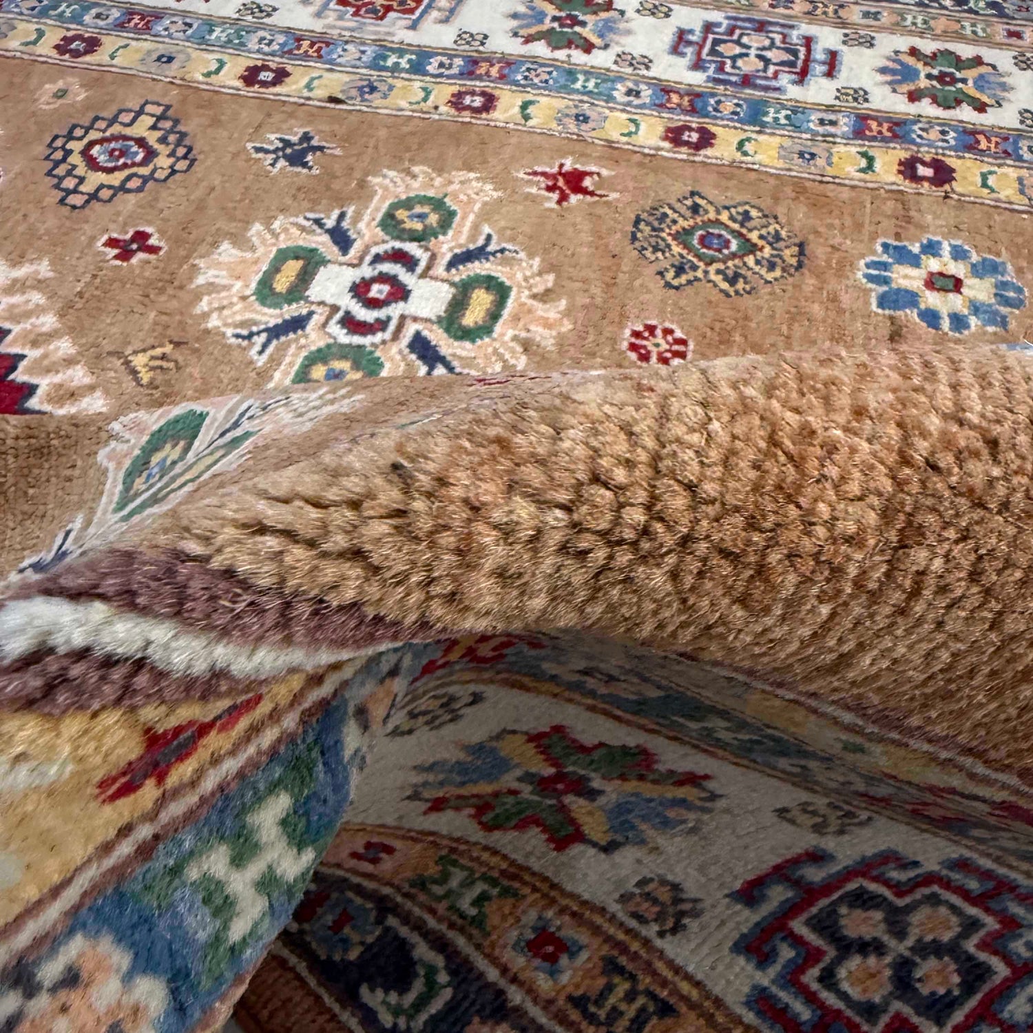 Hand Knotted Kazak Oriental Rug 4' 11" x 7' 1" ft / 150 x 217 cm - No. R37400