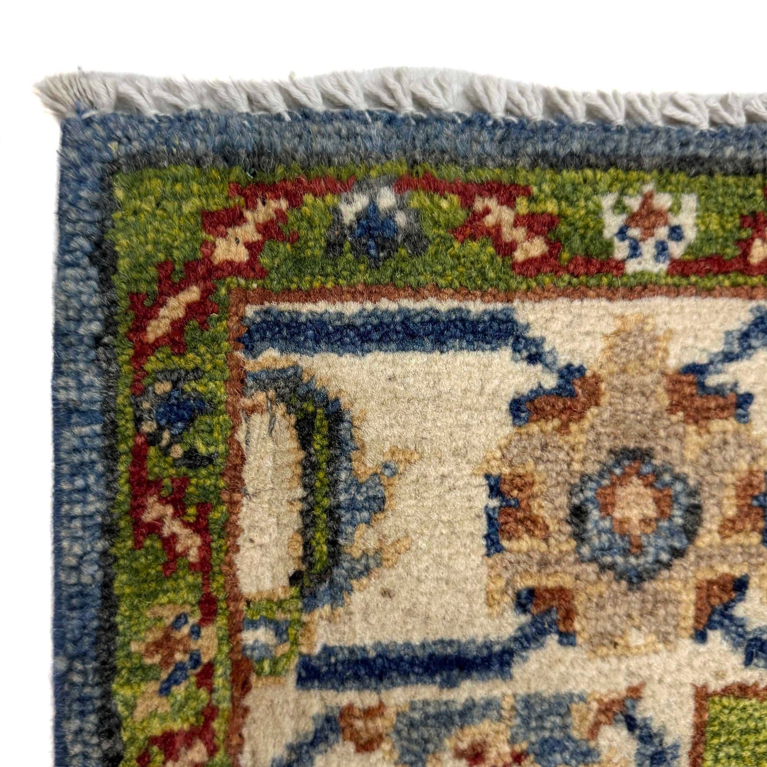 Hand knotted Kazak Carpet 5' 1" x 7' 1" ft / 156 x 215 cm - No. R37403