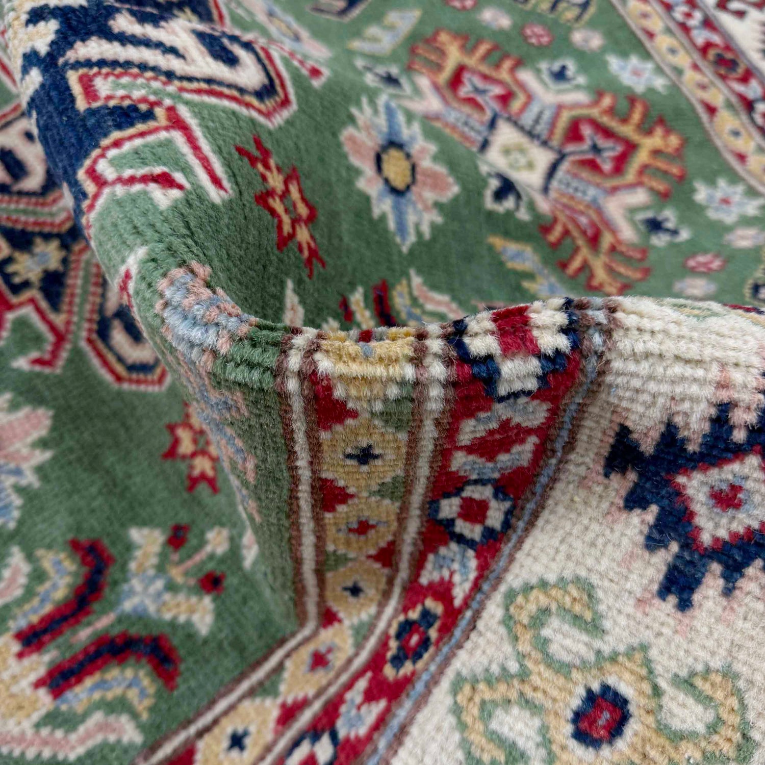 Oriental Kazak Rug 3' 3" x 5' 0" ft / 98 x 152 cm - No. R37506