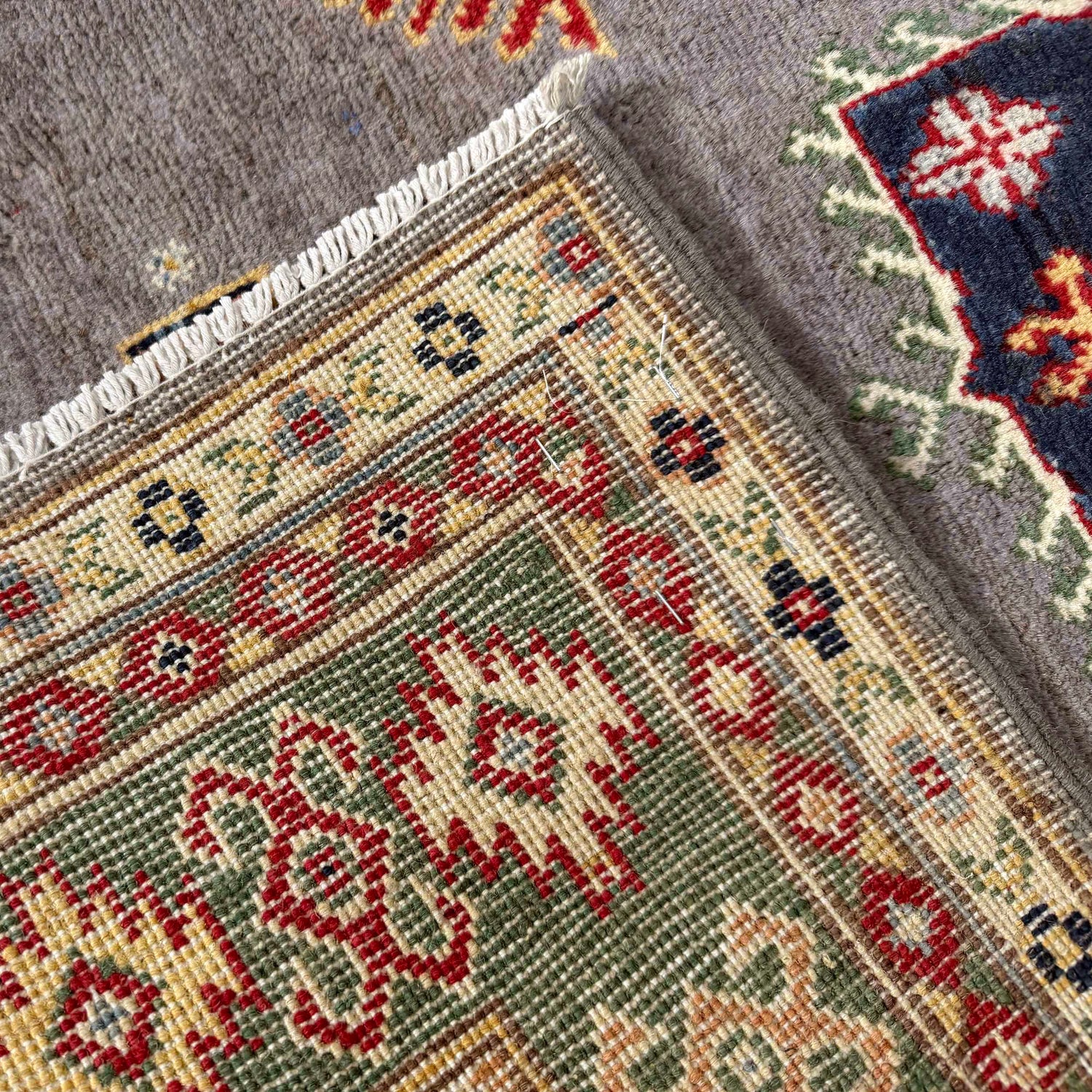 Gray Color Kazak Rug 3' 3" x 4' 11" ft / 99 x 150 cm - No. R37512