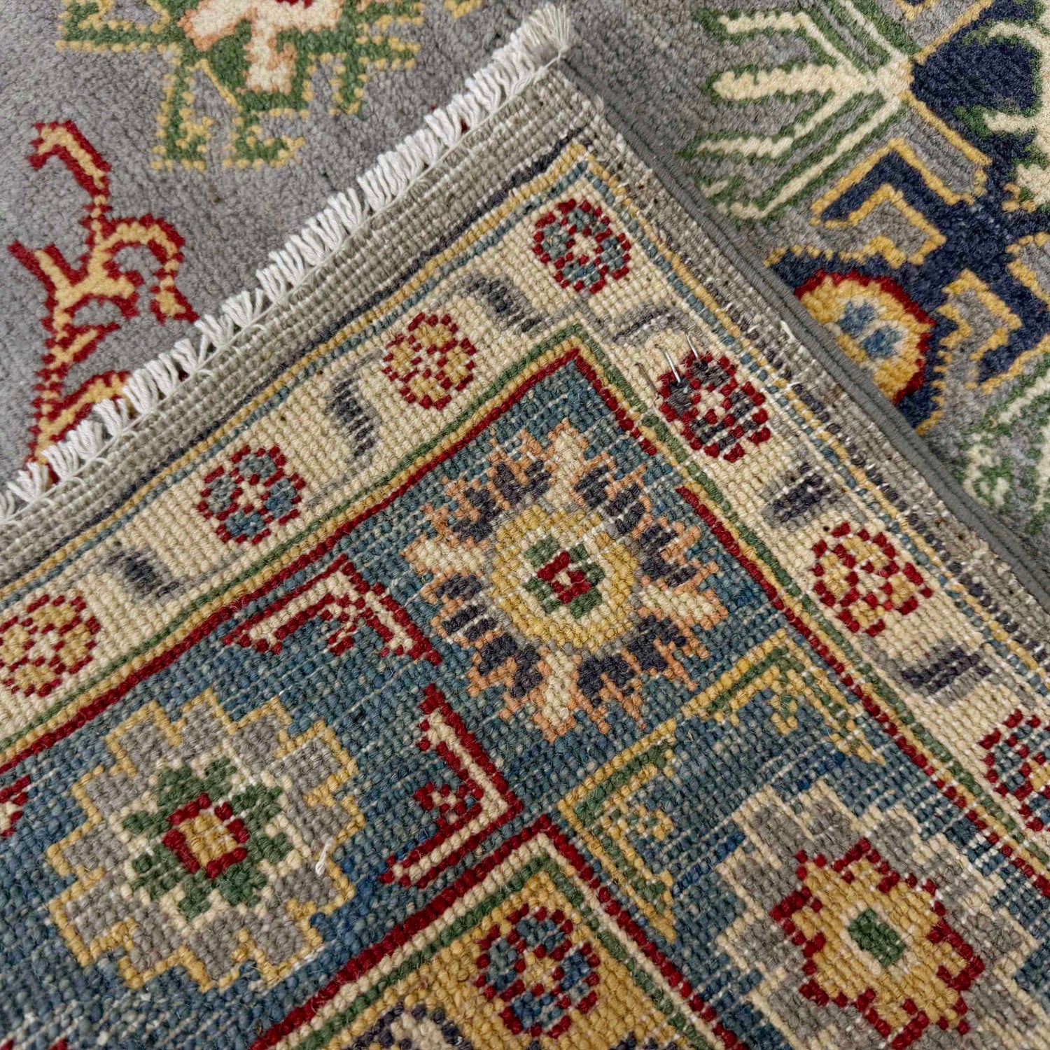 Gray Color Kazak Rug 3' 2" x 5' 1" ft / 97 x 154 cm - No. R37518