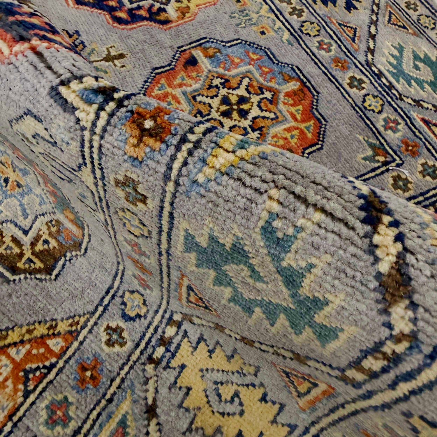 Authentic Oriental Waziri Carpet 3' 3" x 4' 11" ft / 100 x 150 cm - No. R37530