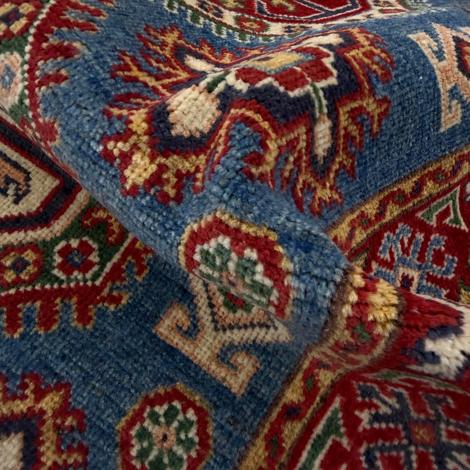 Hand knotted Kazak Carpet 3' 1" x 4' 10" ft / 95 x 148 cm - No. R37534
