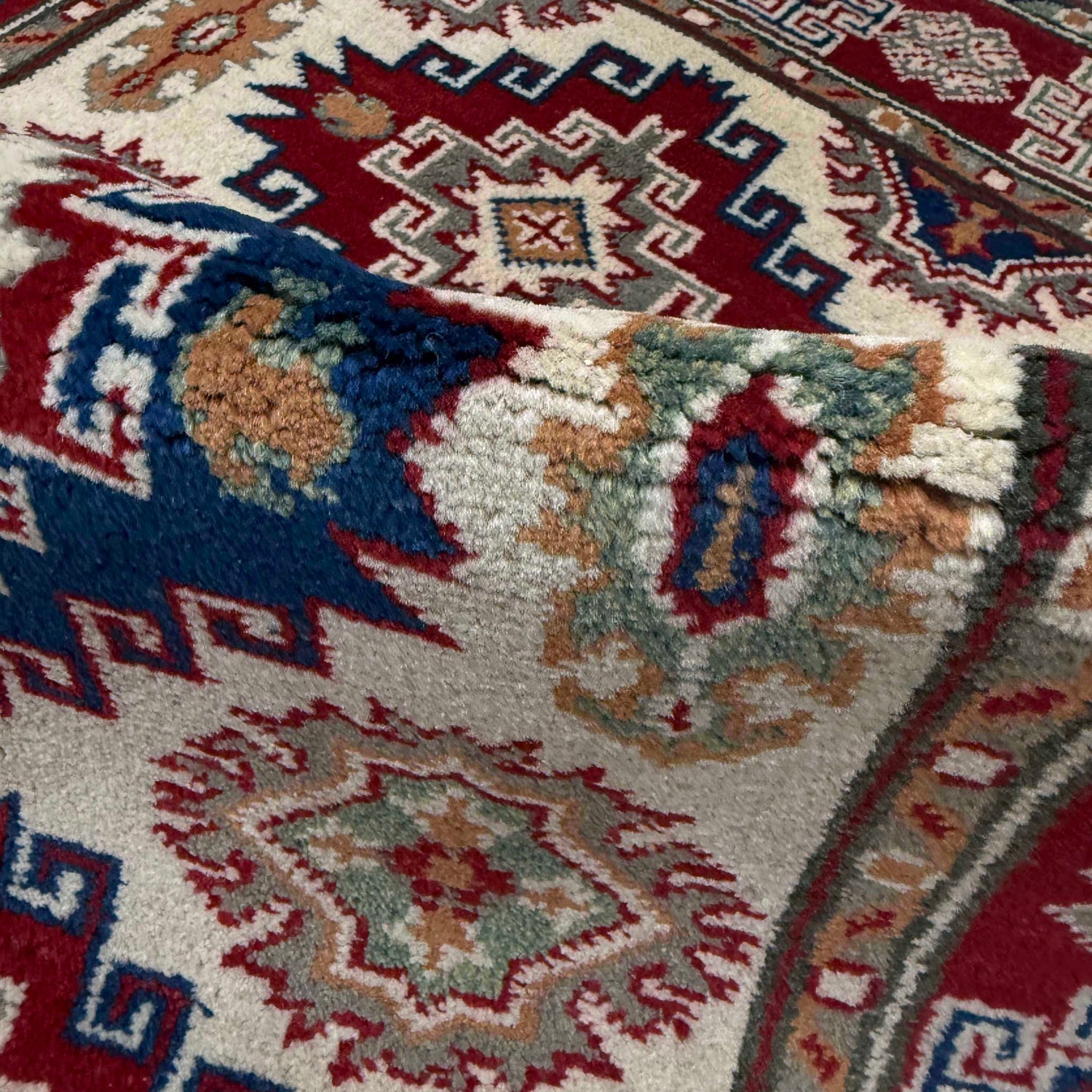 Handmade Kazak Area Rug 2' 7" x 3' 10" ft / 78 x 116 cm - No. R37535