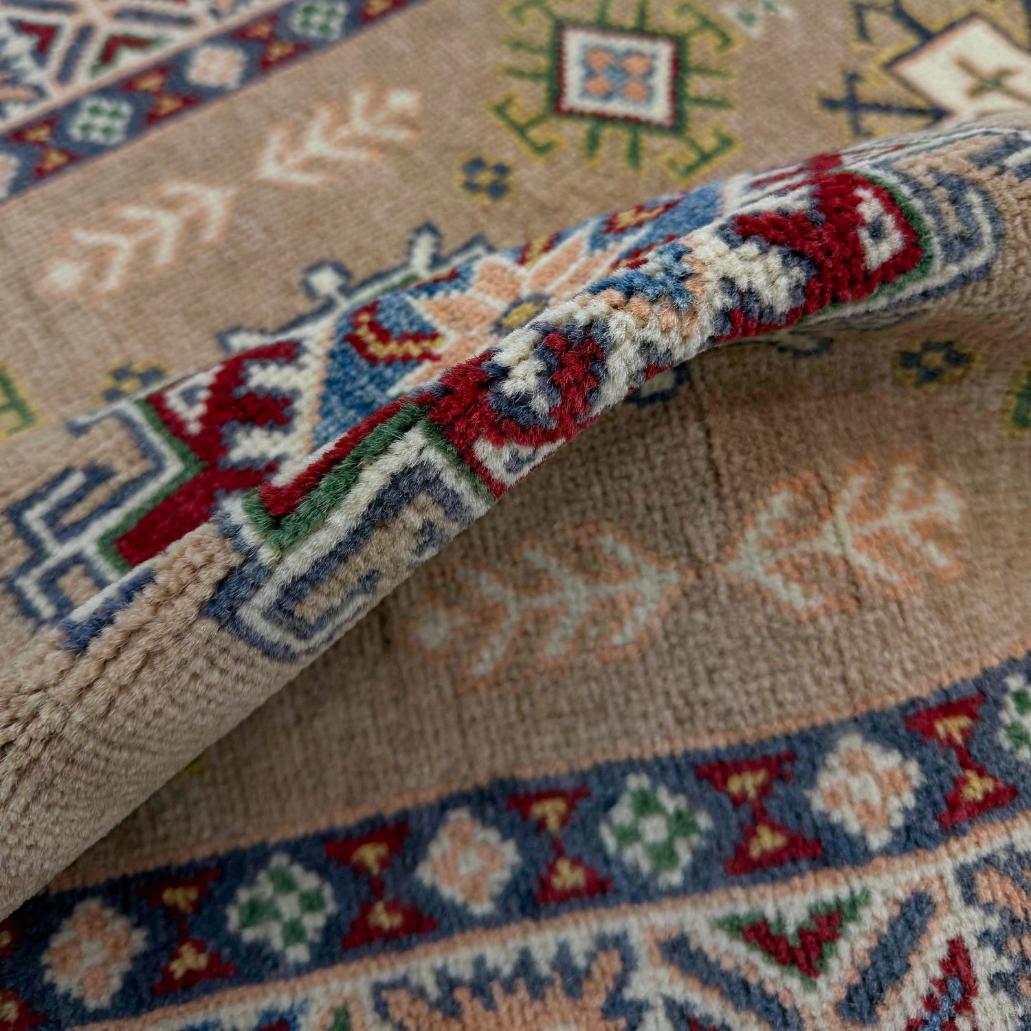 Handmade Kazak Area Rug 2' 7" x 3' 10" ft / 80 x 117 cm - No. R37542