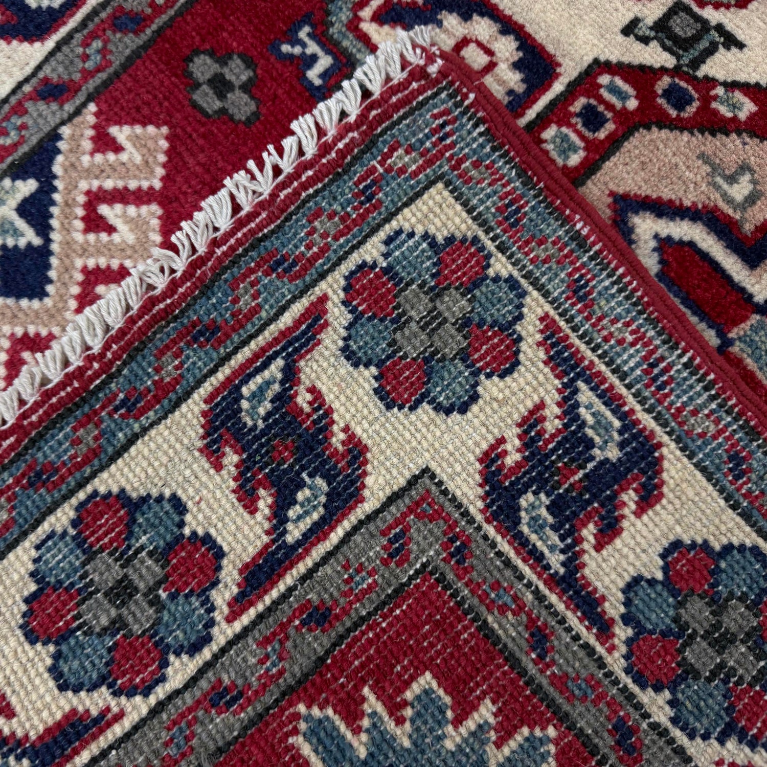 Hand knotted Kazak Rugs 2' 7" x 3' 10" ft / 79 x 116 cm - No. R37547