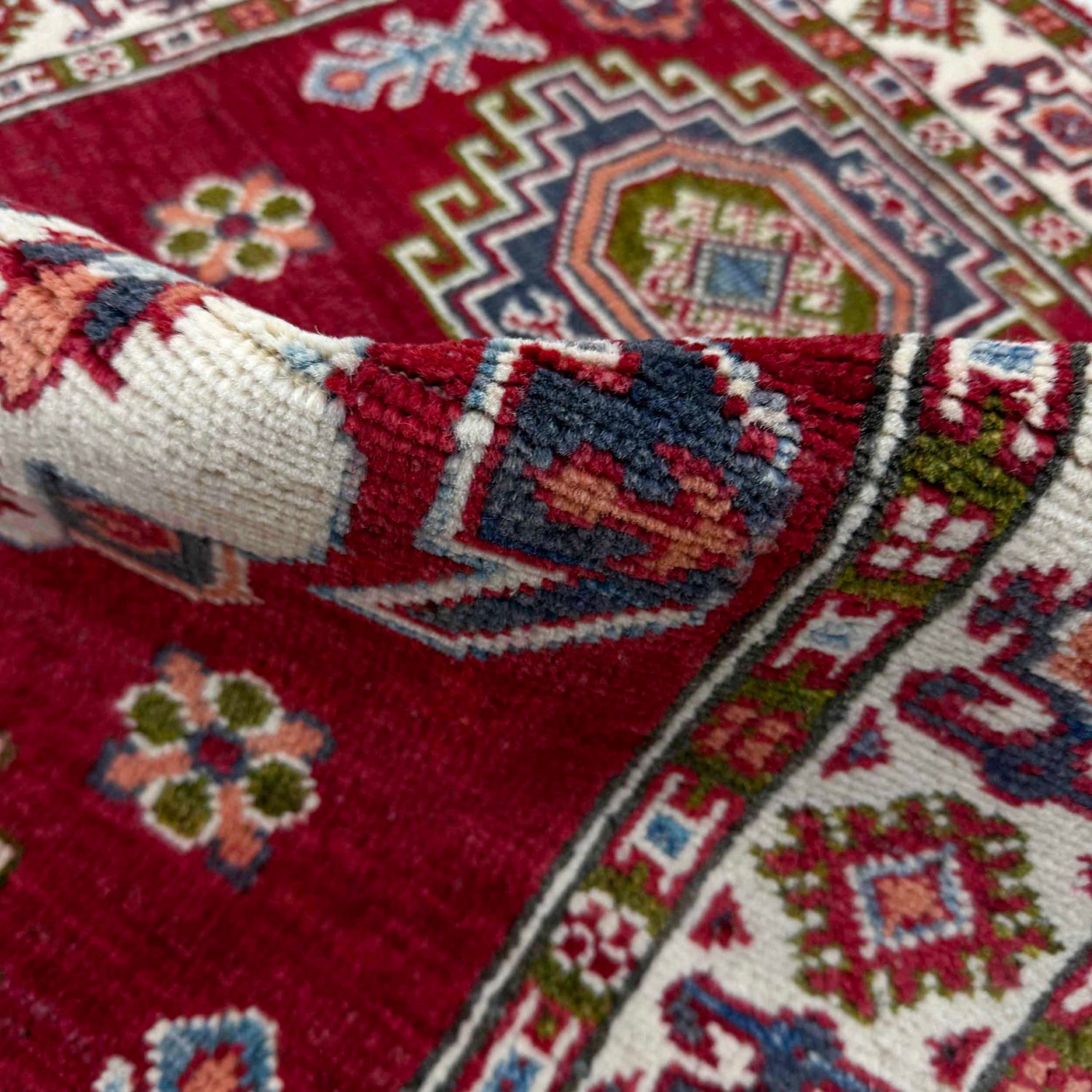 Handmade Kazak Area Rug 2' 8" x 4' 2" ft / 81 x 126 cm - No. R37548