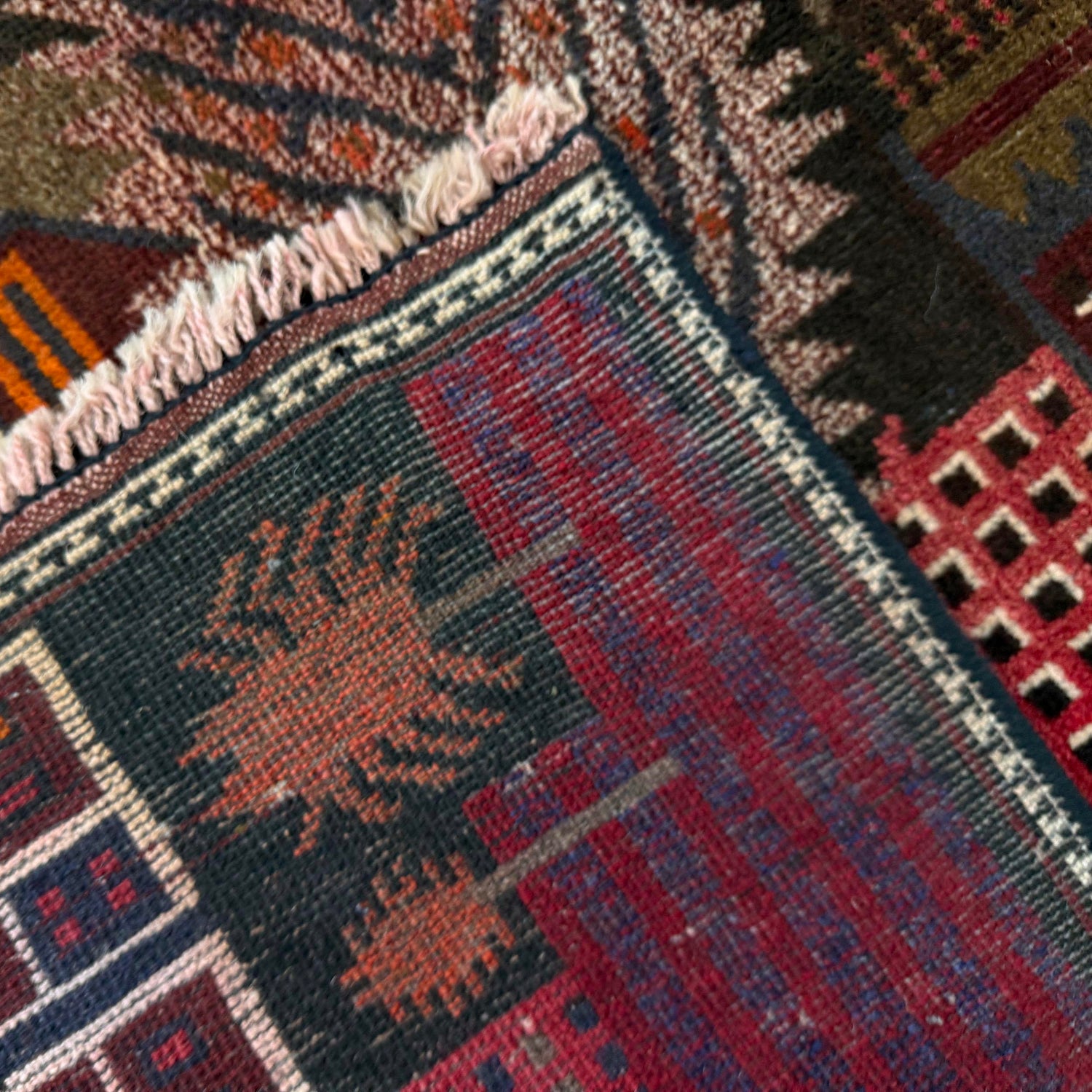 Handmade Picture Area Rug 2' 11" x 4' 6" ft / 88 x 136 cm - No. R37604