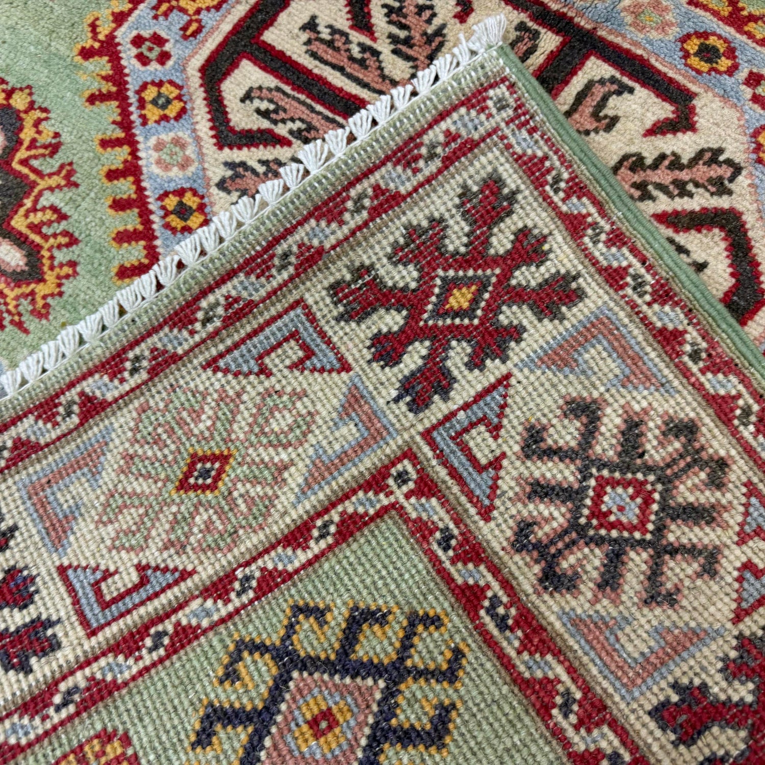Hand Knotted Kazak Oriental Rug 3' 6" x 4' 9" ft / 107 x 146 cm - No. R37620