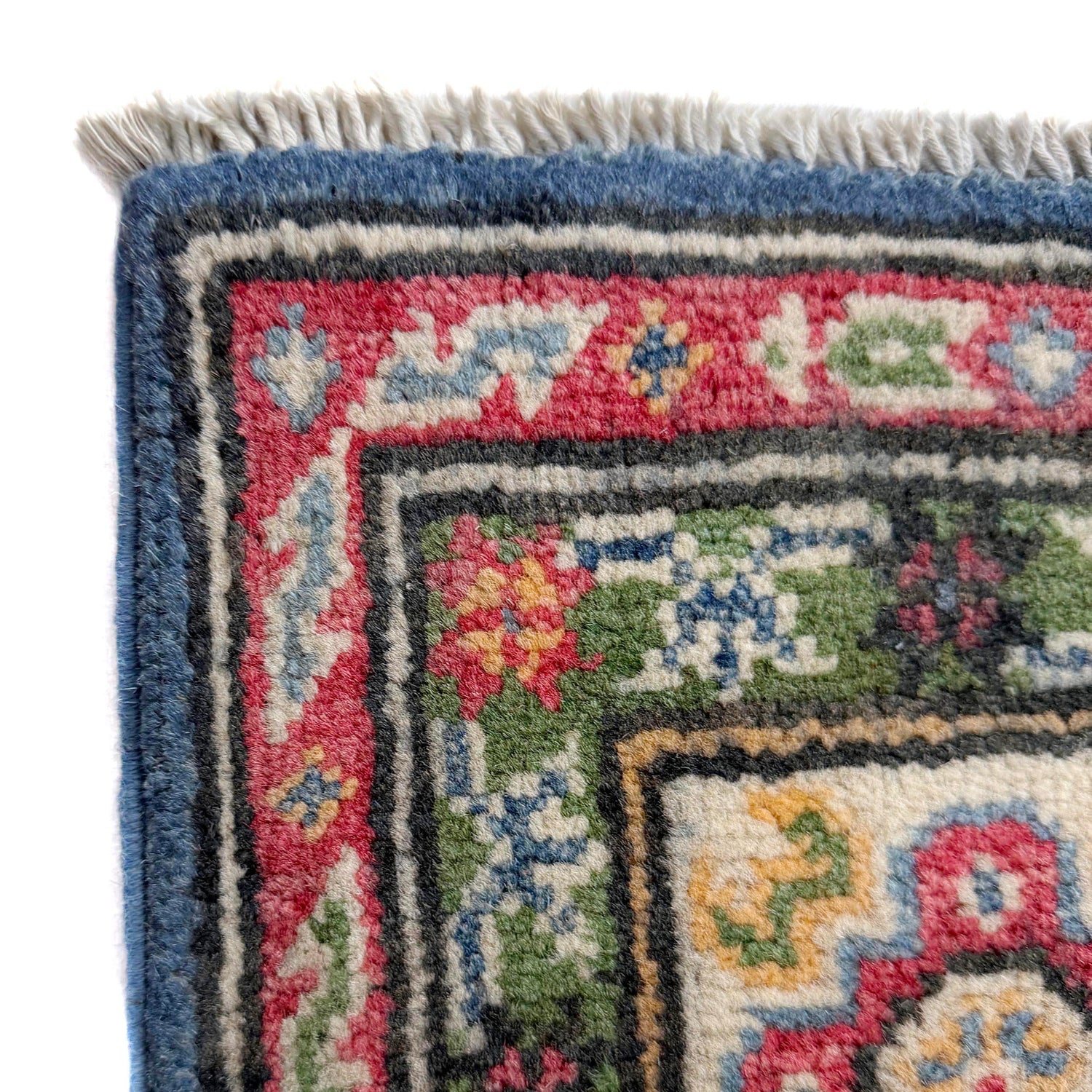 Oriental Kazak Rug 5' 0" x 7' 5" ft / 152 x 227 cm - No.R37627