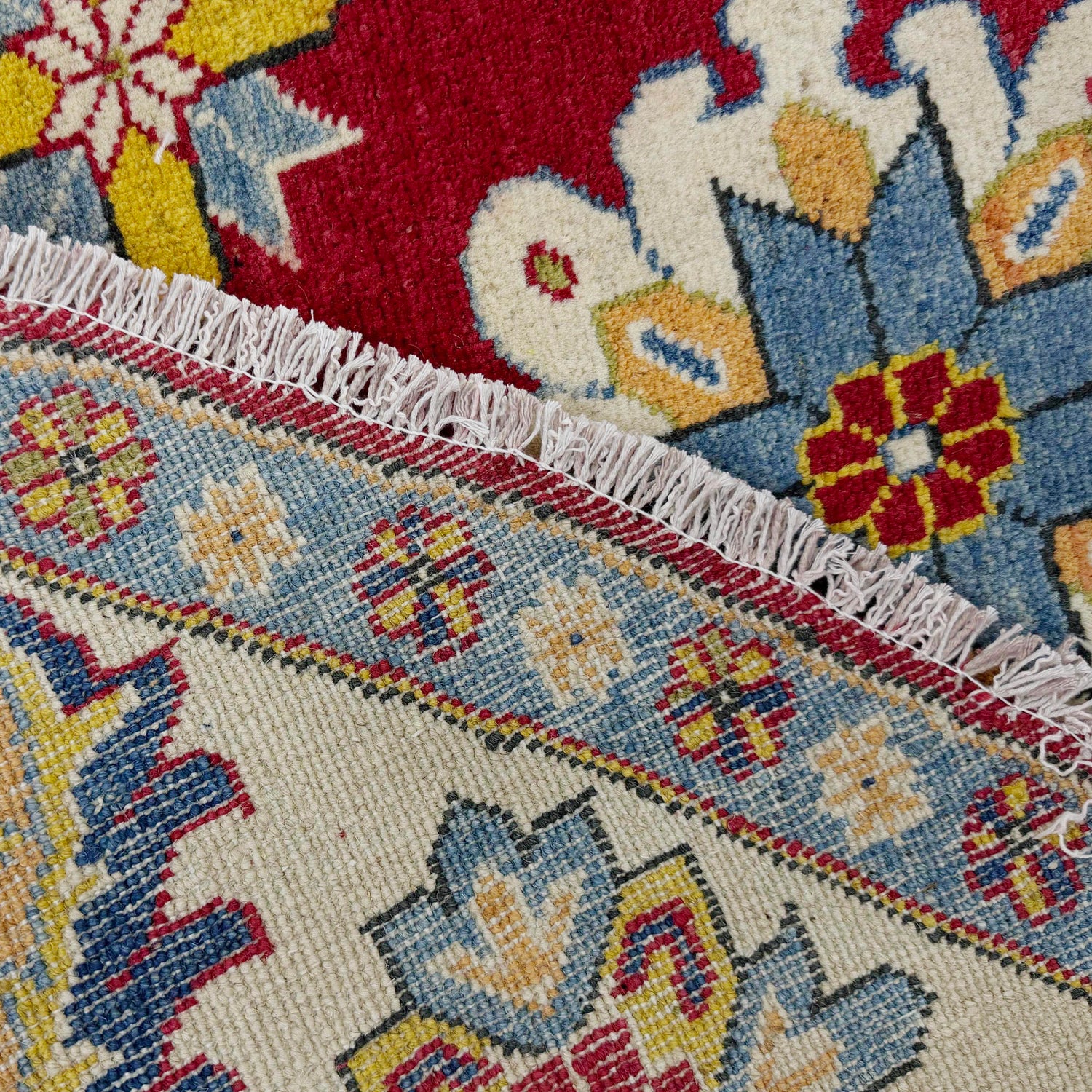 Hand Knotted Round Kazak Oriental Rug 7' 10" x 7' 7" ft / 238 x 201 cm - No. R37630