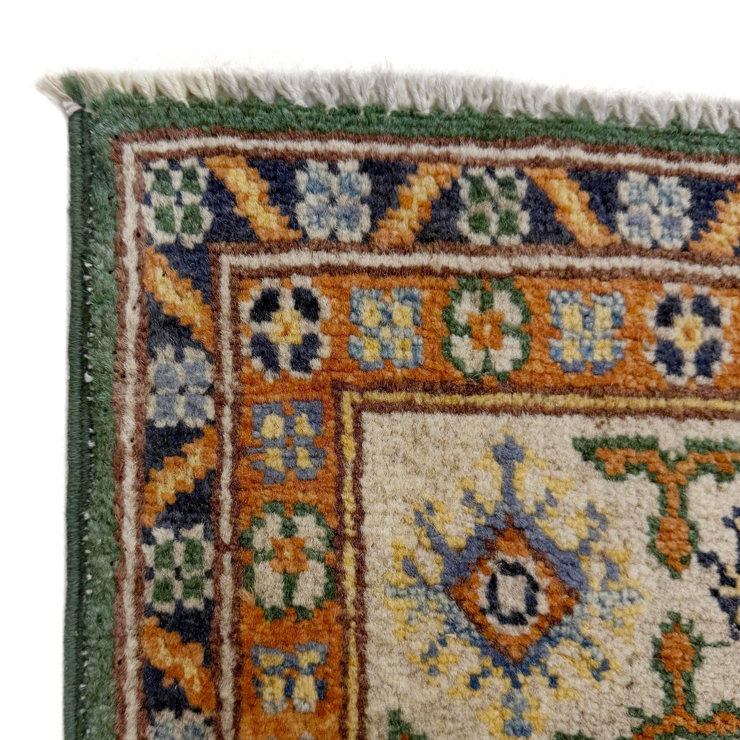 Hand Knotted Kazak Oriental Rug 4' 0" x 5' 6" ft / 121 x 168 cm - No. R37633