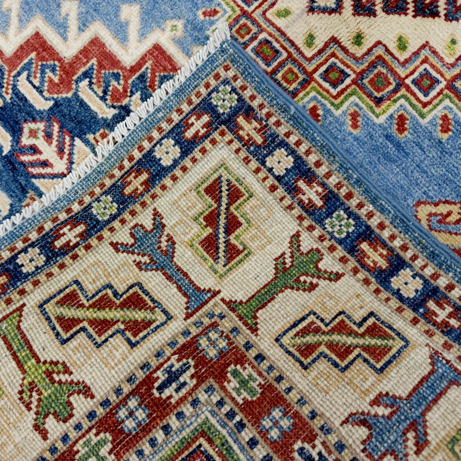 Oriental Kazak Rug 4' 0" x 5' 11" ft / 122 x 180 cm - No. R37634