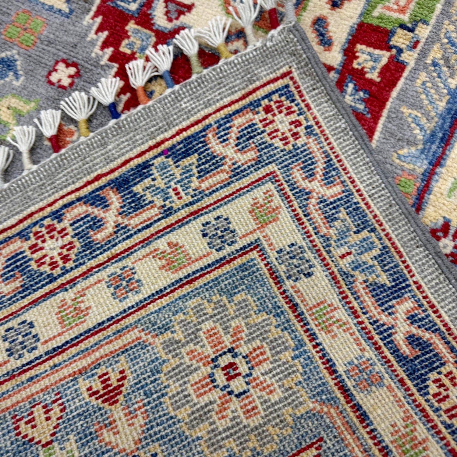 Oriental Style Waziri Area Rug 5' 6" x 8' 4" ft / 168 x 253 cm - No. R37659