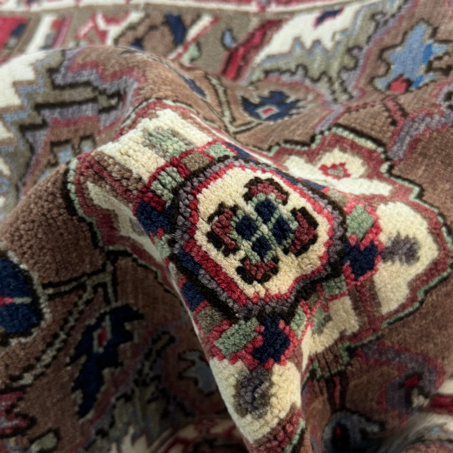 Oriental Kazak Rug 2' 7" x 4' 5" ft / 79 x 134 cm - No. R37720