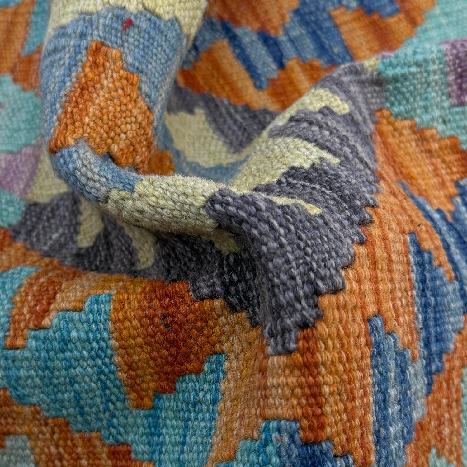 Multi Color ful Flat-Weave Wool Kilim 2' 7" x 4' 0" ft / 80 x 123 cm - No. R37797