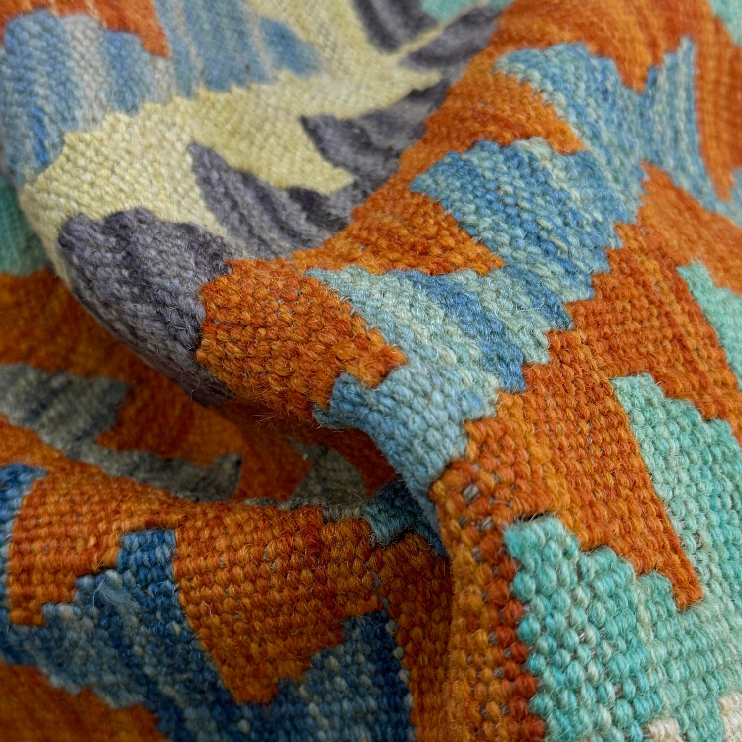 Handmade Vegetable Kilim 2' 8" x 4' 1" ft / 82 x 124 cm - No. R37808