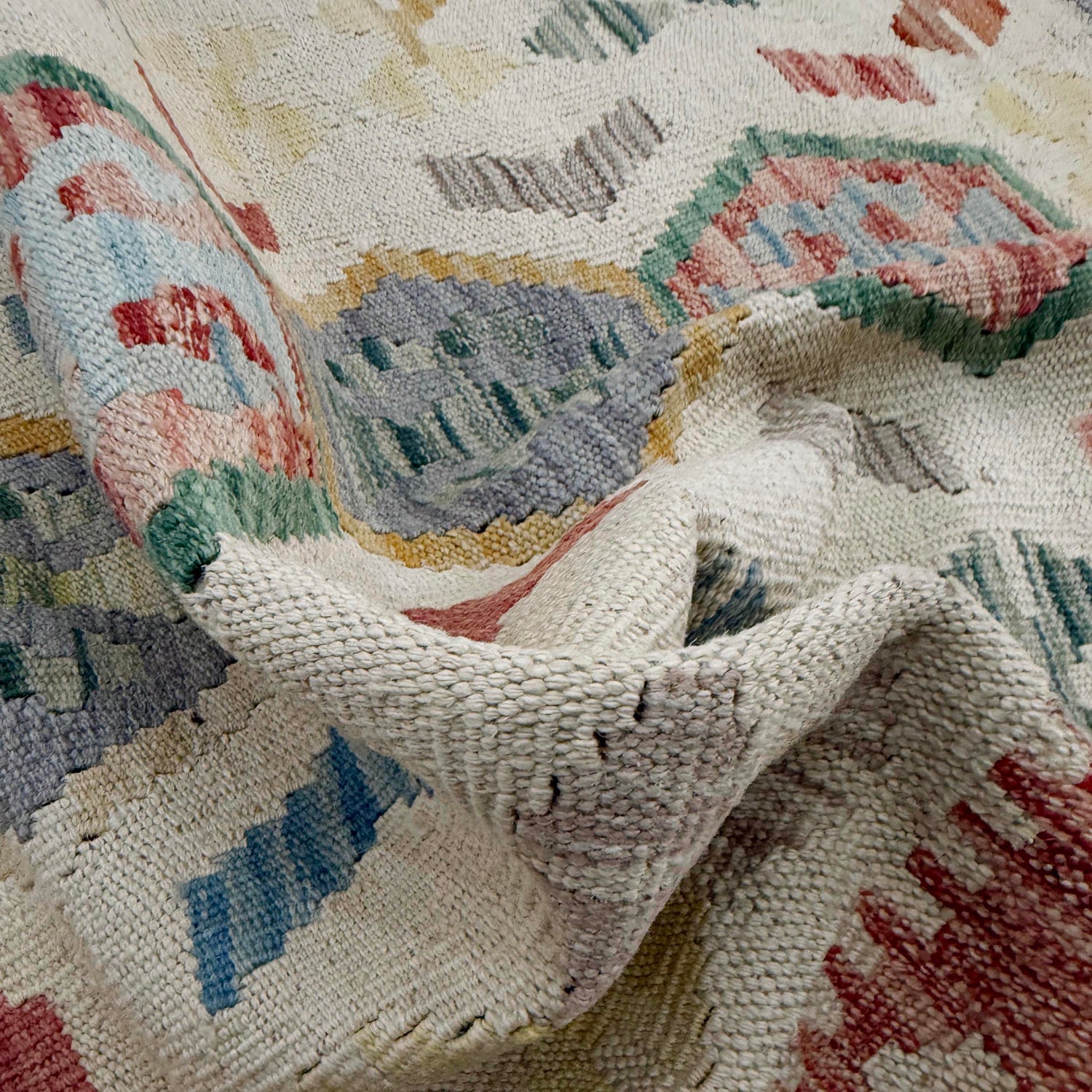 Multi Color ful Flat-Weave Wool Kilim 2' 8" x 4' 1" ft / 82 x 125 cm - No. R37921